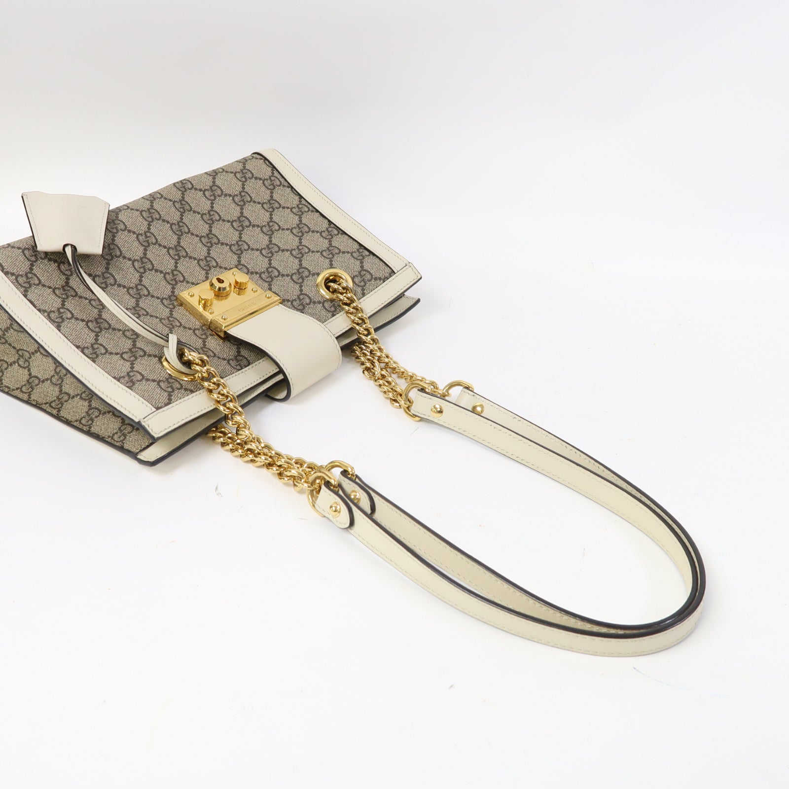 GUCCI 塗層帆布Padlock GG Small金扣鏈帶肩背袋啡色/白色