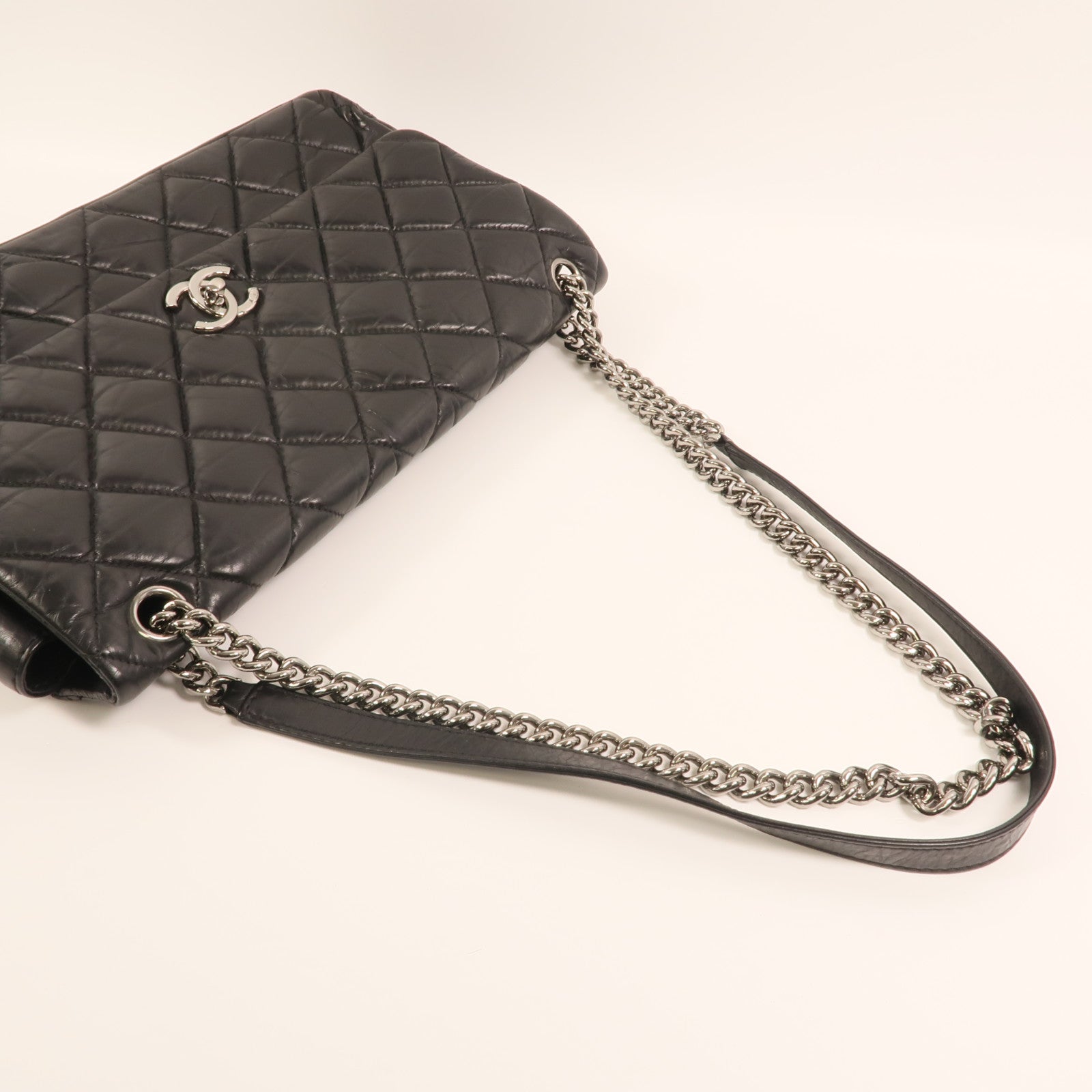 CHANEL 牛皮皮革Chain Shoulder銀扣鏈帶肩背袋