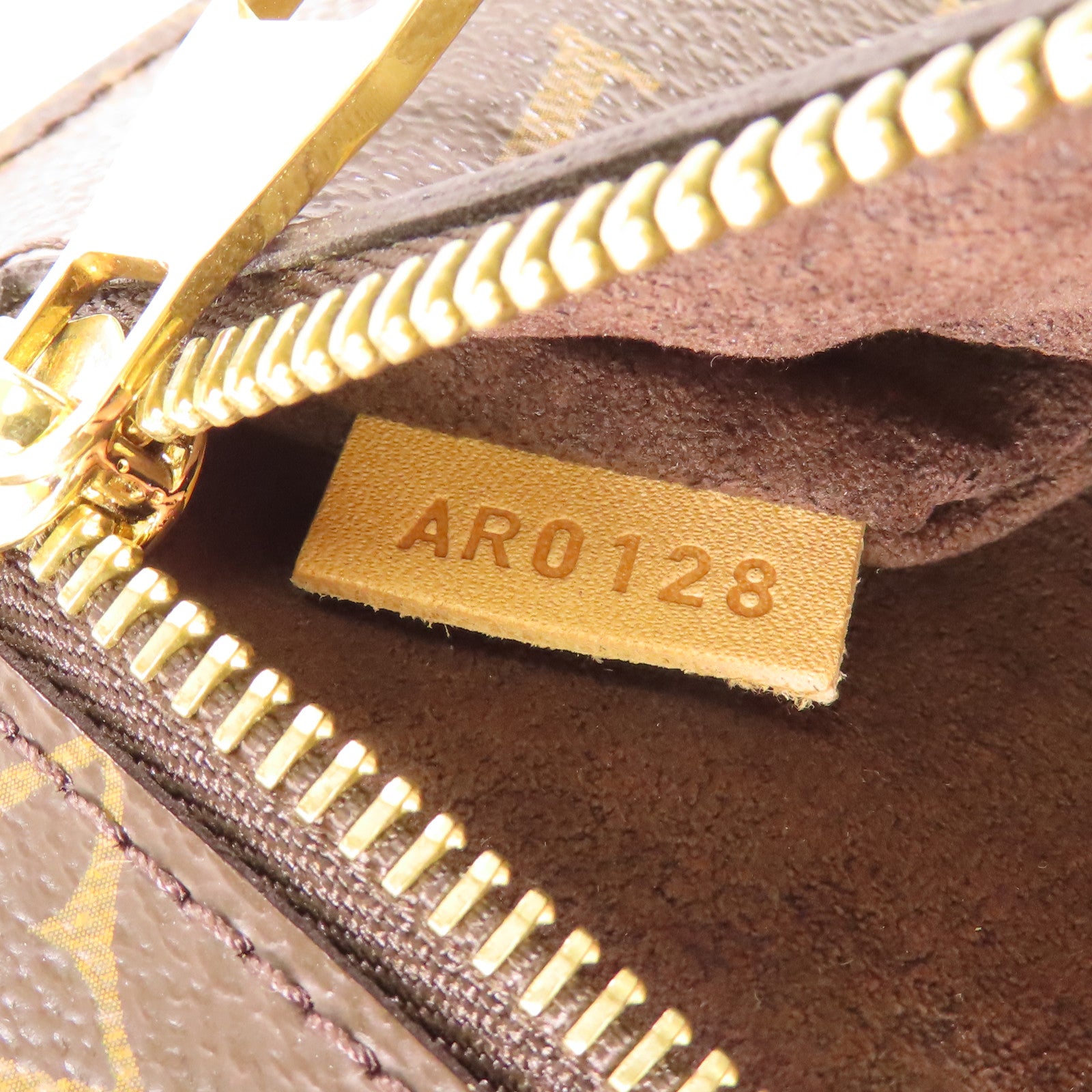 LOUIS VUITTON Monogram Pochette Metis MM金扣手挽肩背兩用袋