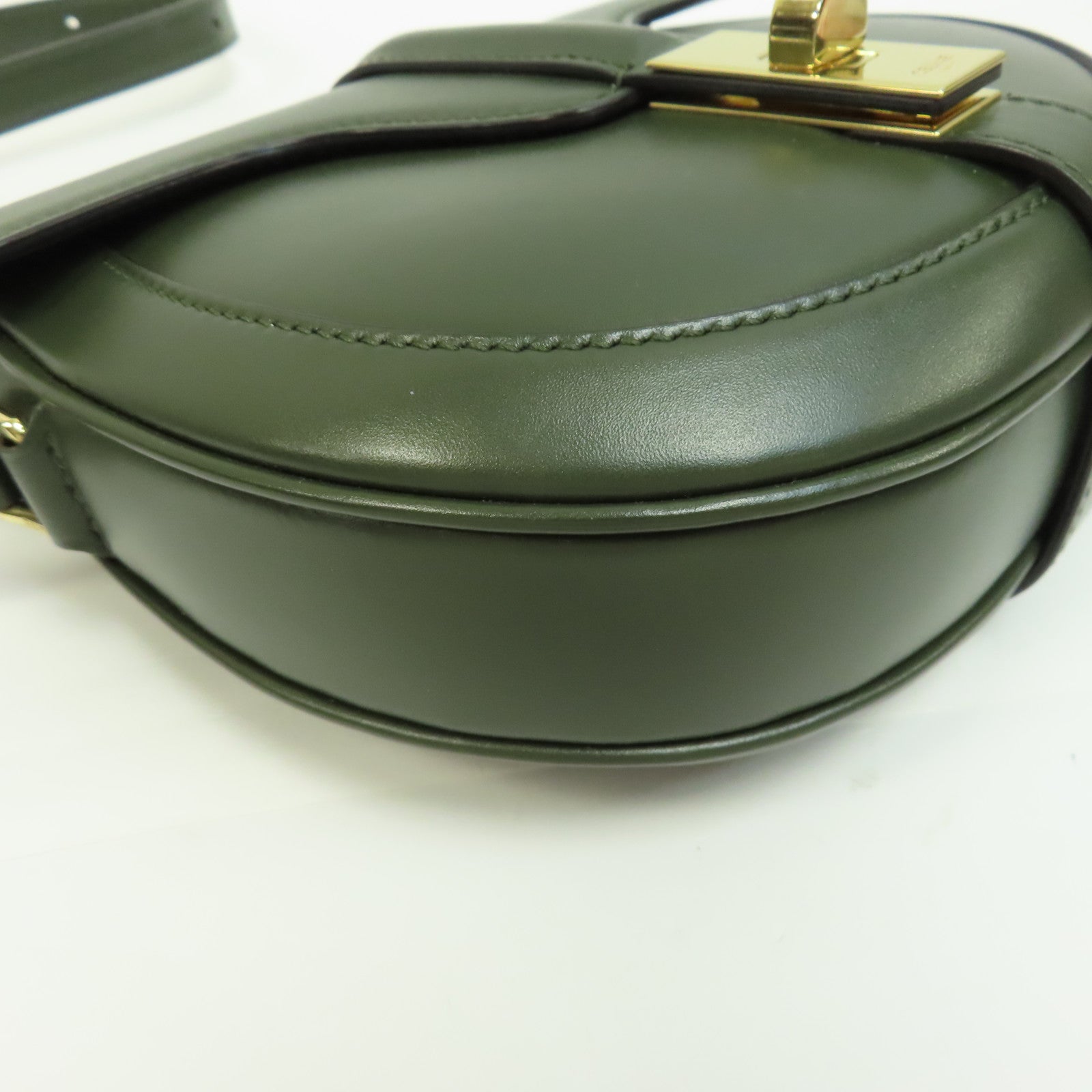 CELINE 牛皮皮革Small Besace 16金扣肩背袋綠色