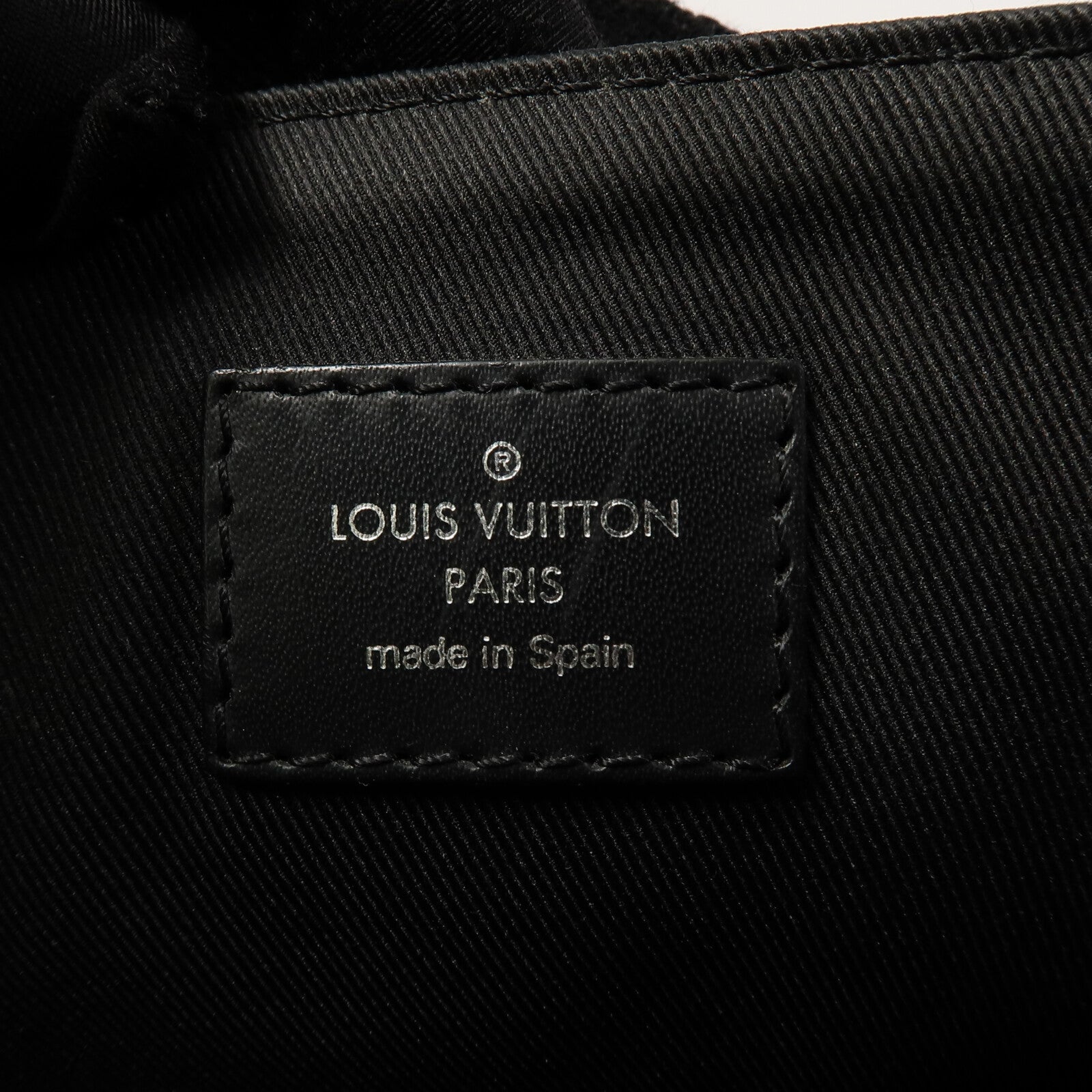LOUIS VUITTON Damier Graphite Pixel District PM肩背袋
