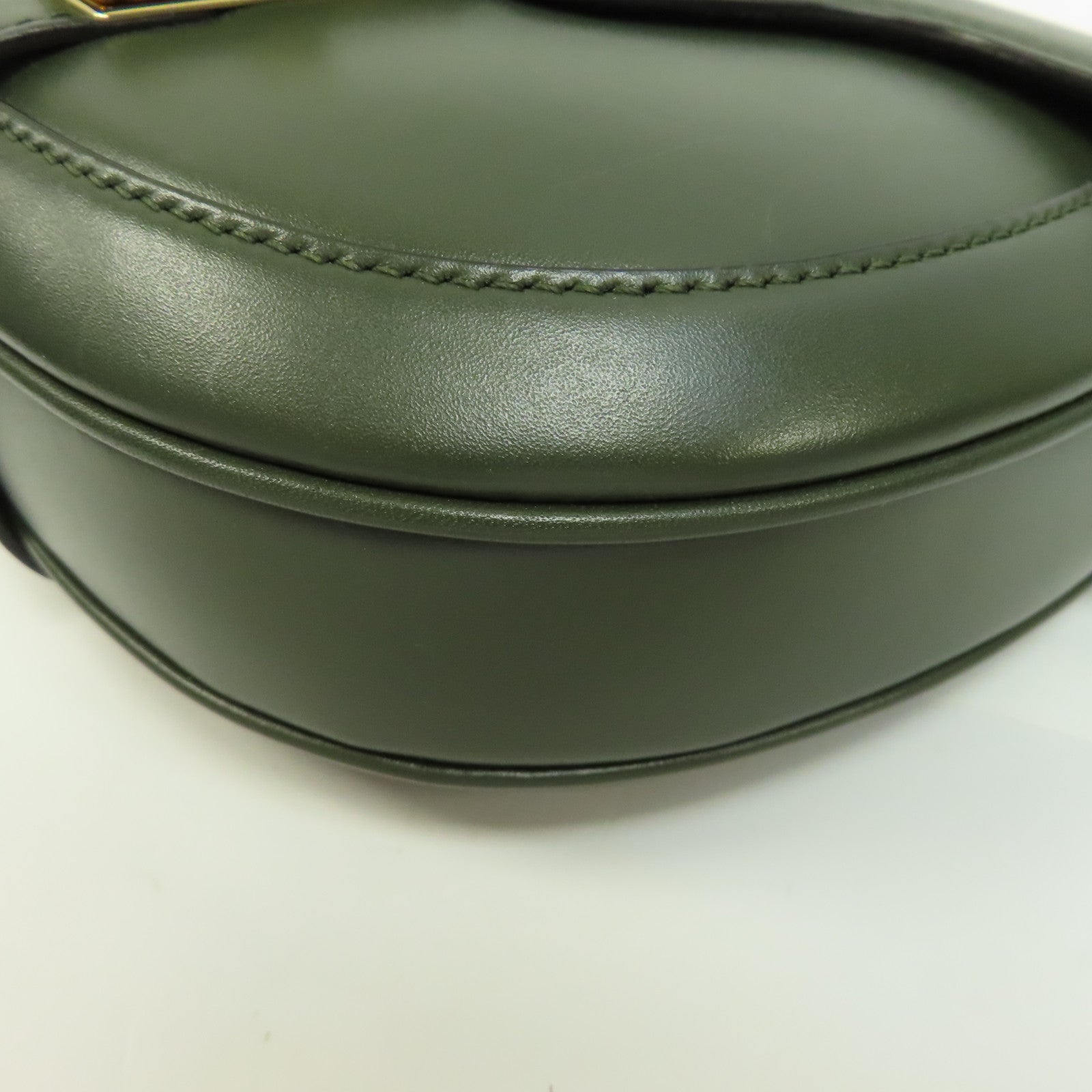 CELINE 牛皮皮革Small Besace 16金扣肩背袋綠色