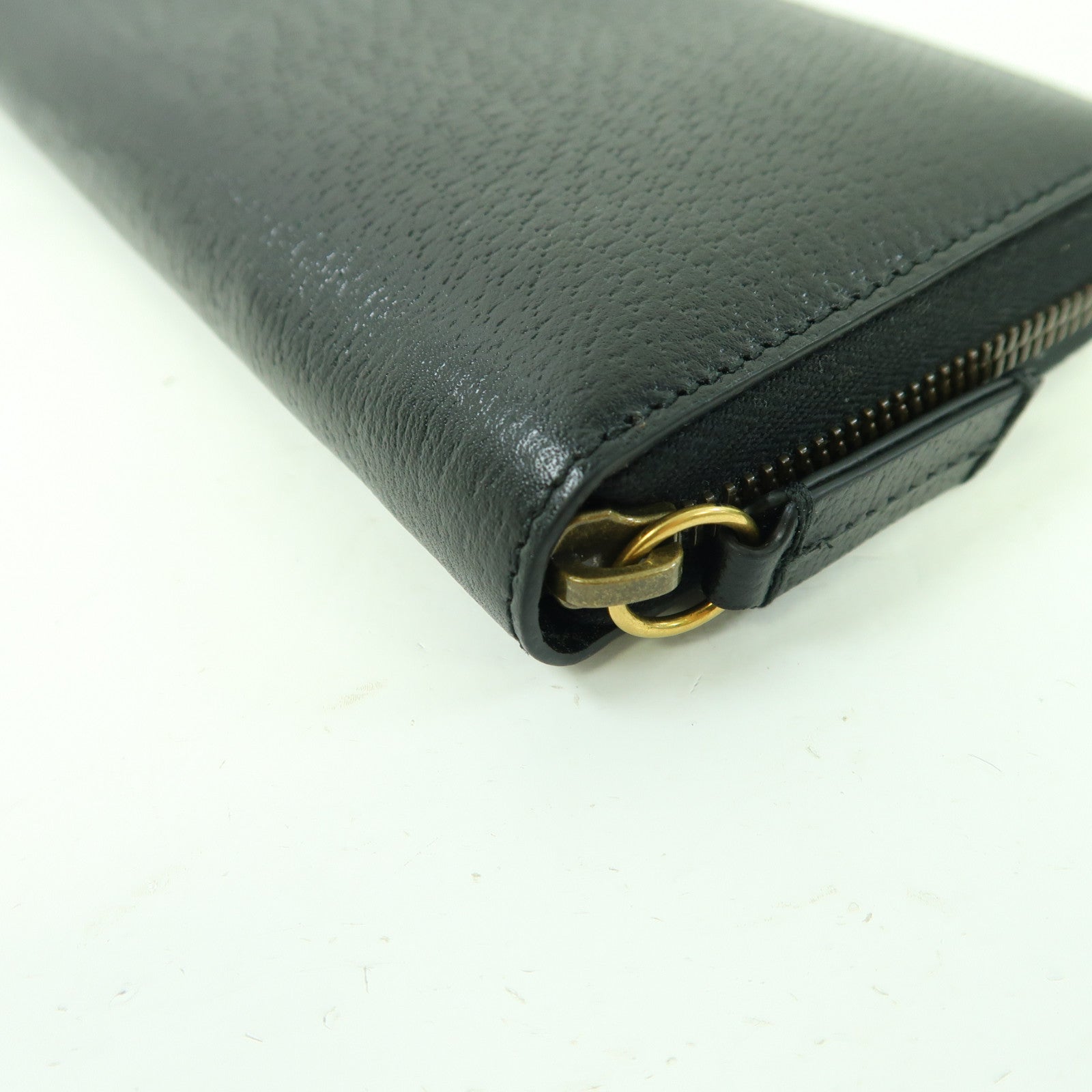 GUCCI 牛皮皮革Animalier金扣長錢包黑色