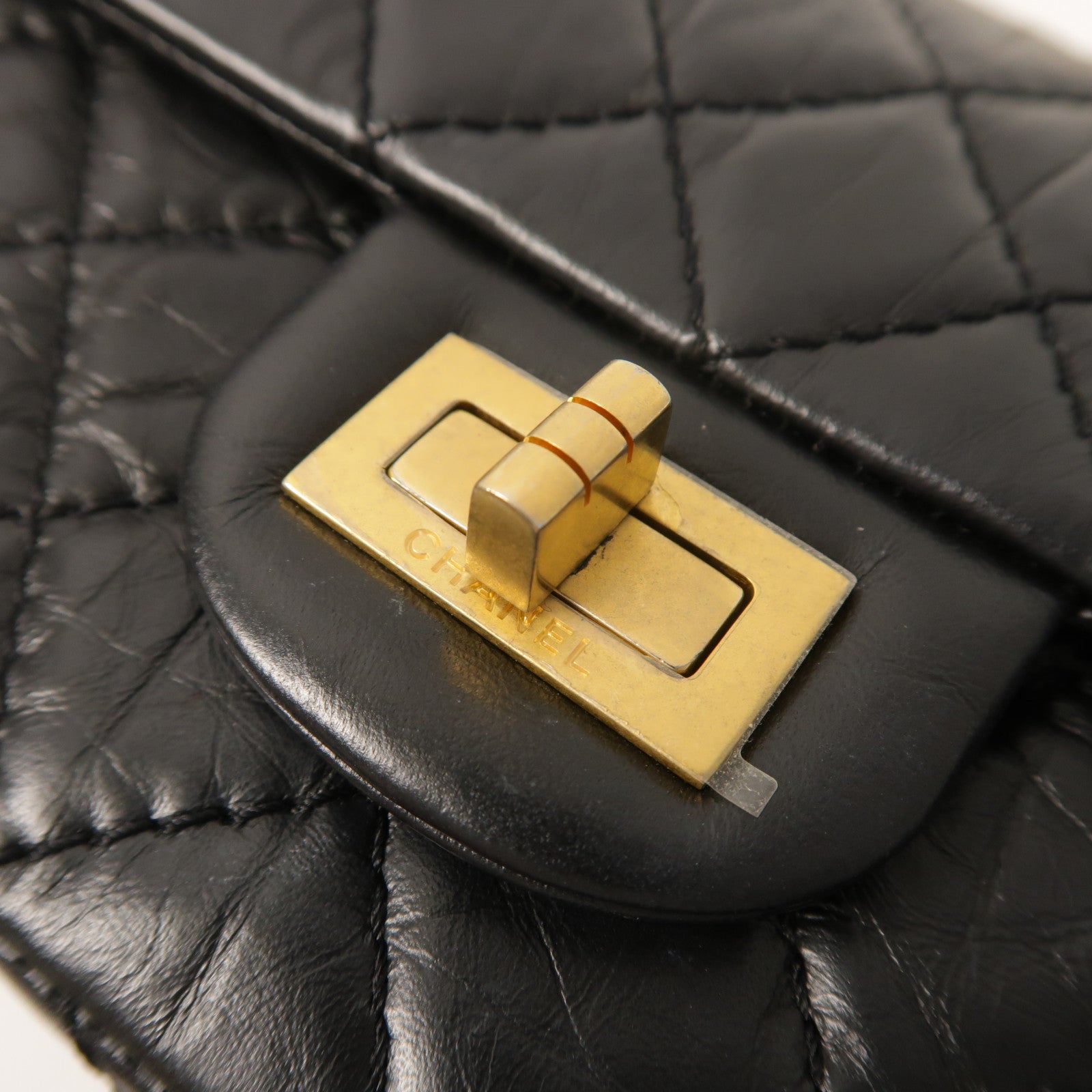 CHANEL 【激減優惠】牛皮皮革2.55 Mini金扣鏈帶肩背袋