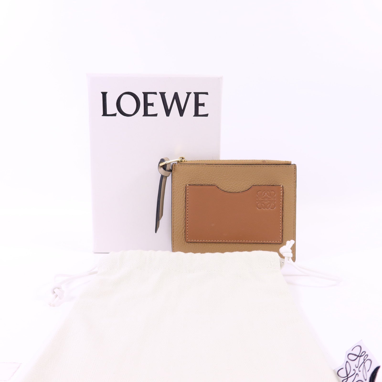 LOEWE 【激減優惠】牛皮皮革Card Case金扣卡片套