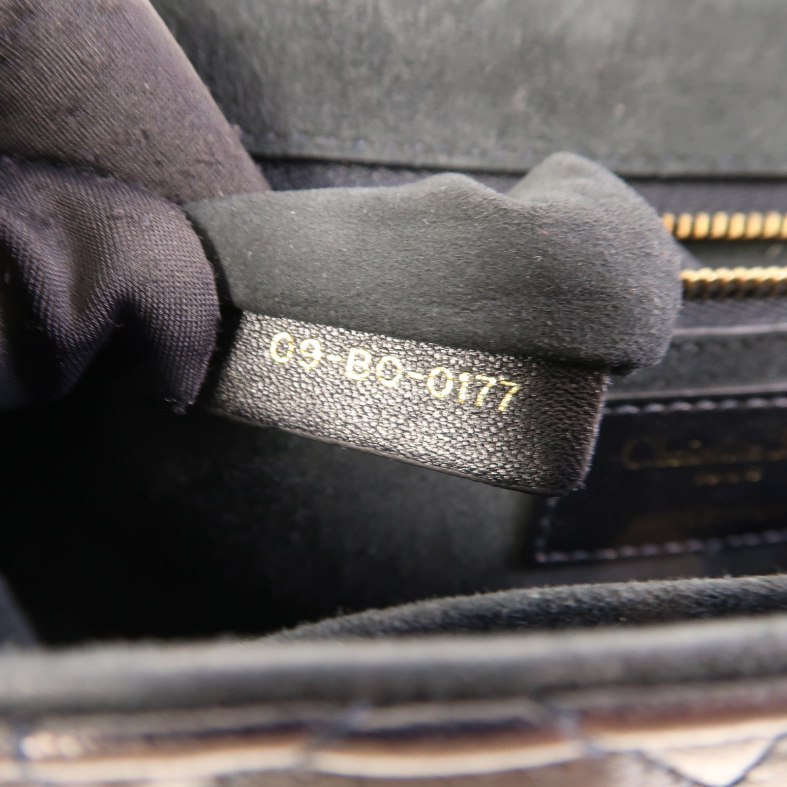 Dior 牛皮皮革Dior Addict金扣鏈帶