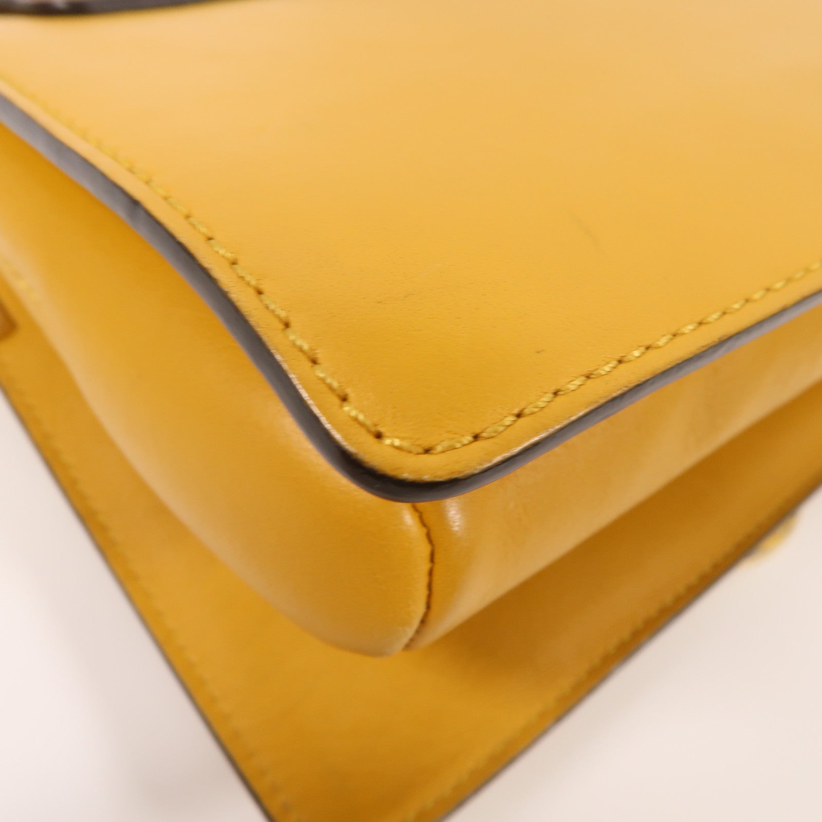 Chloe 牛皮/麂皮皮革Faye金扣肩背袋