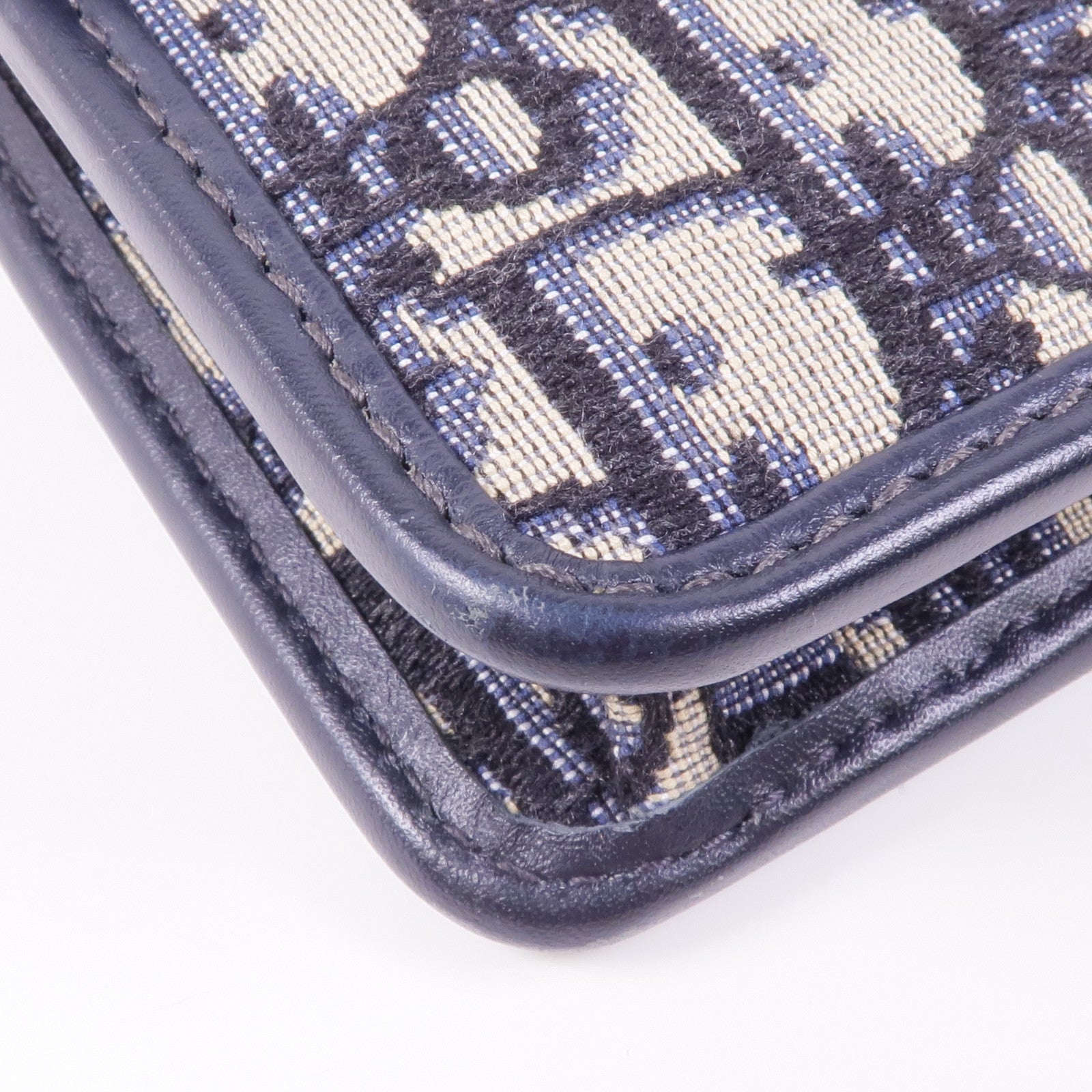 Dior 帆布Montaigne金扣肩背袋