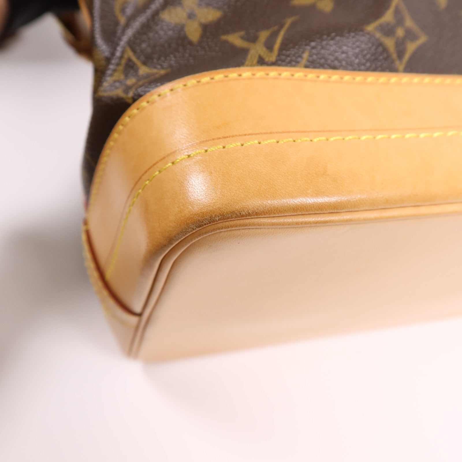LOUIS VUITTON Monogram Noe Bucket Bag金扣肩背袋