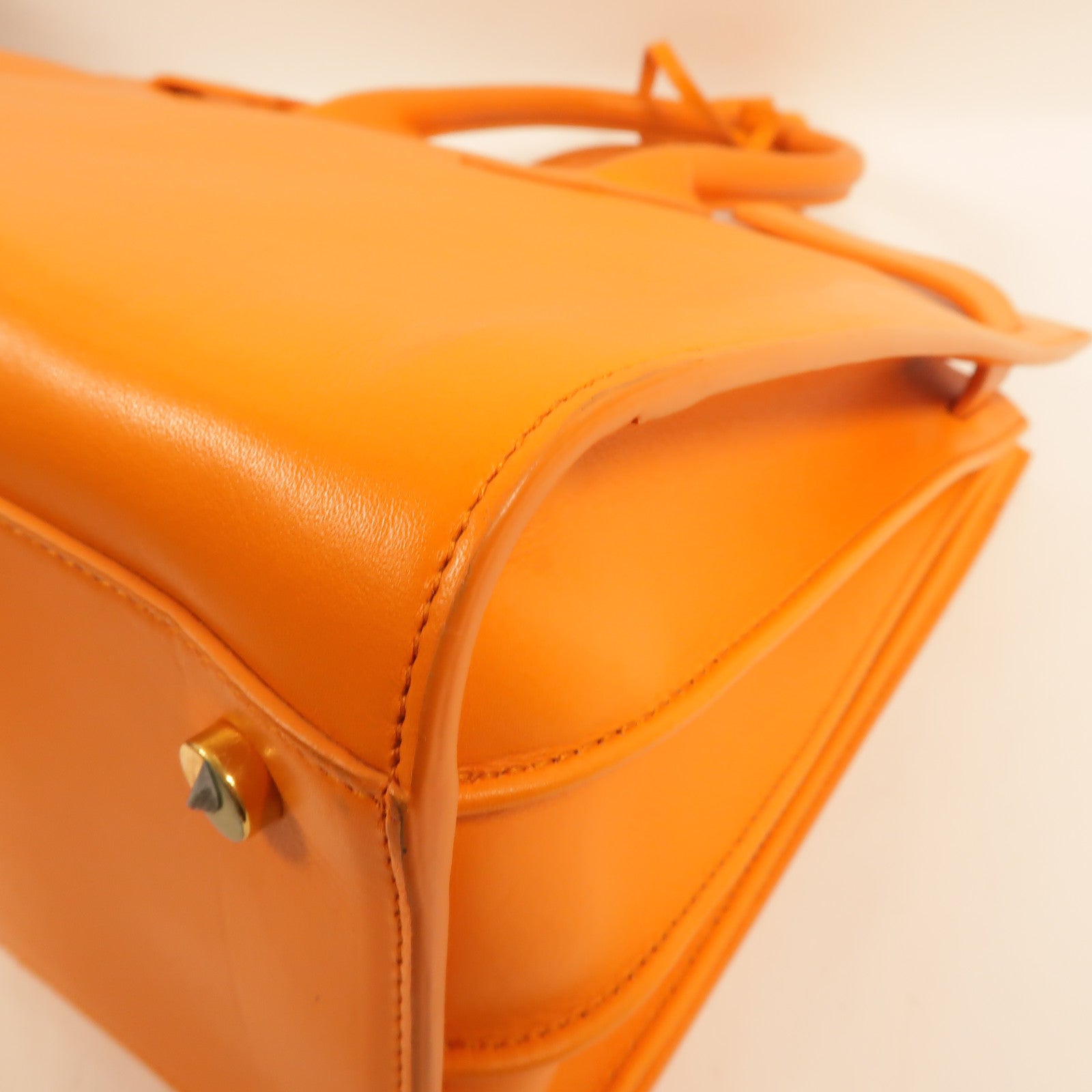 SAINT LAURENT 牛皮皮革Sac De Jour手挽肩背兩用袋