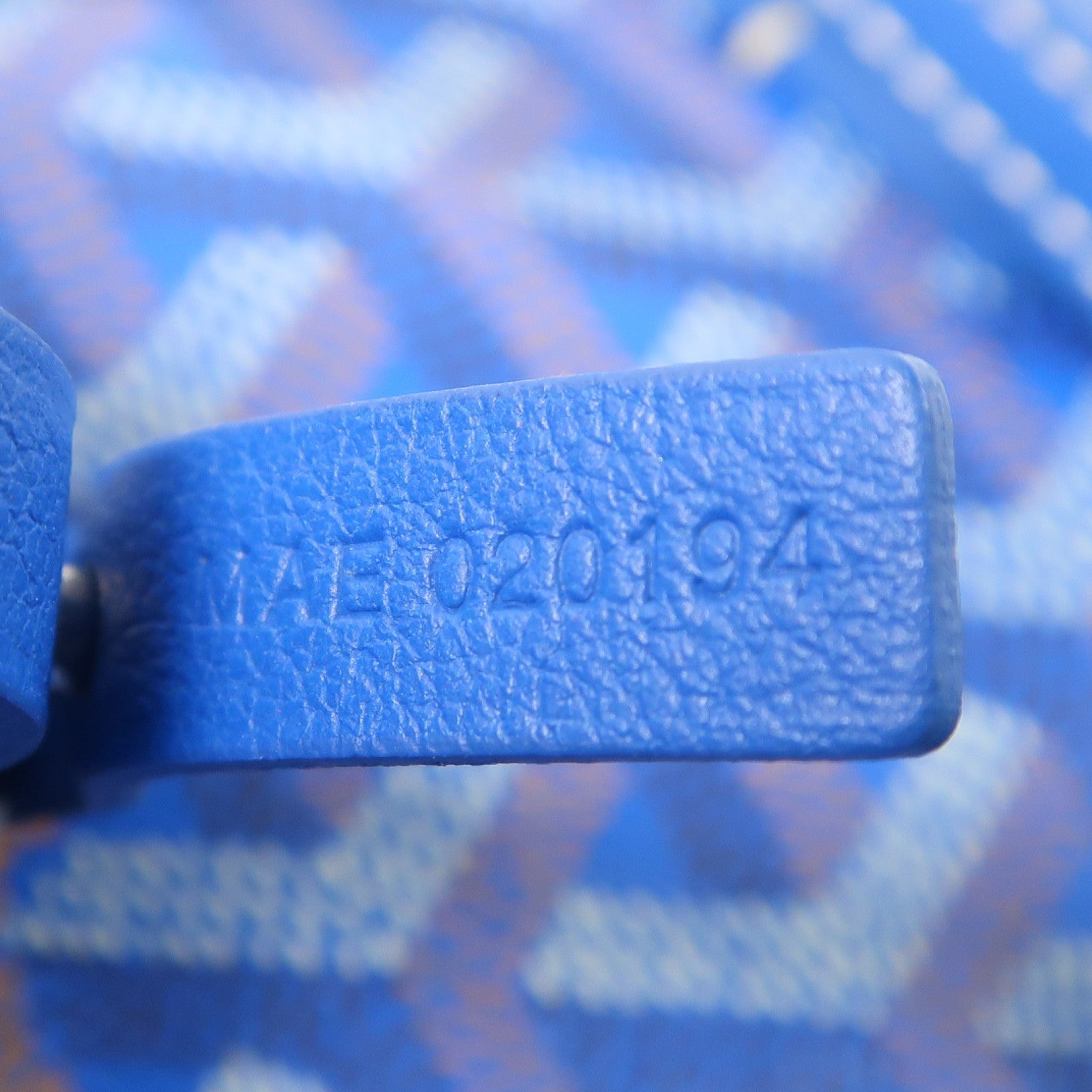 GOYARD 塗層帆布Anjou銀扣手挽袋藍色
