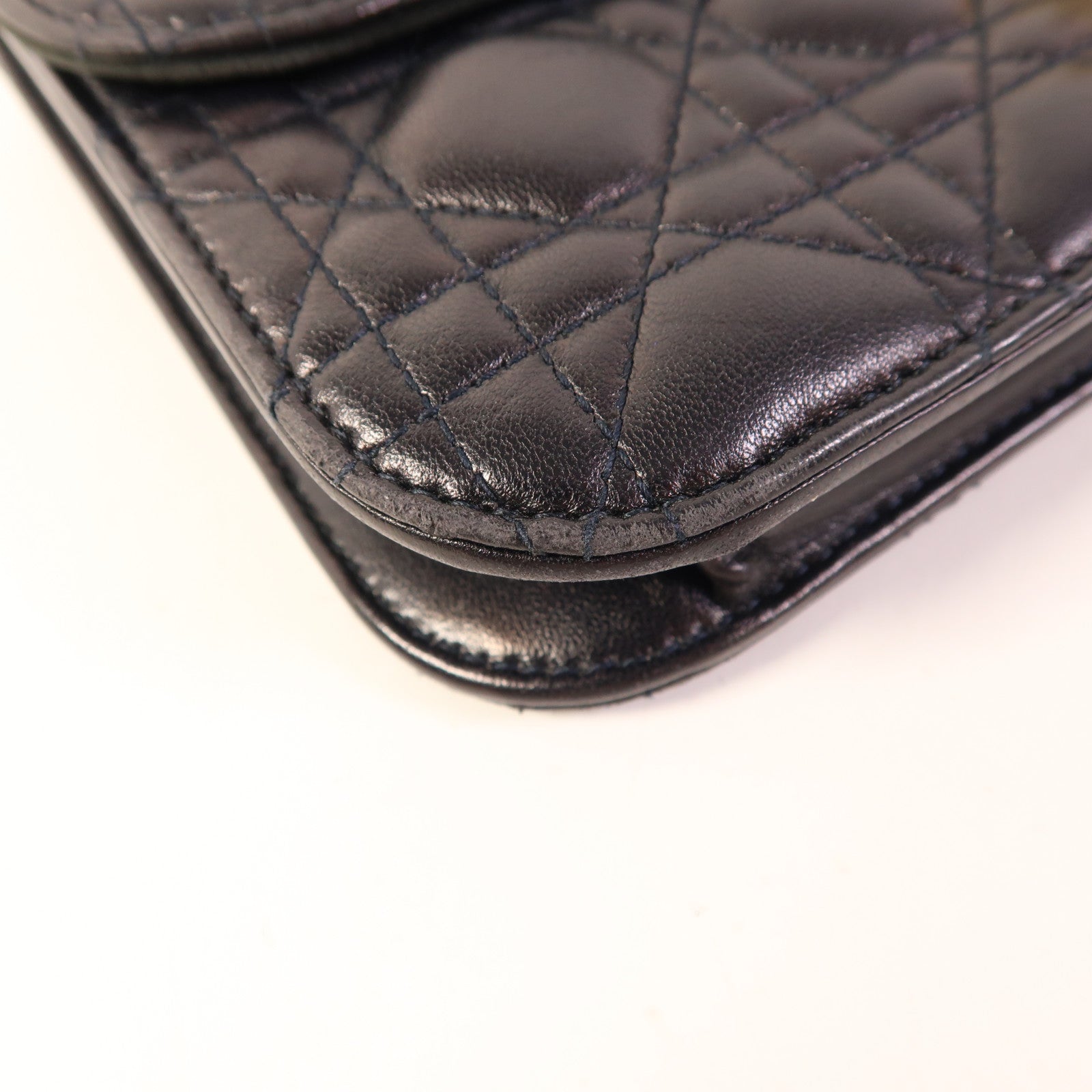 Dior 牛皮皮革Dior Addict金扣鏈帶