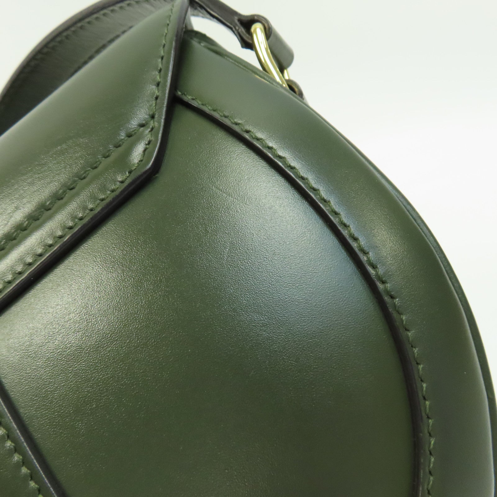 CELINE 牛皮皮革Small Besace 16金扣肩背袋綠色