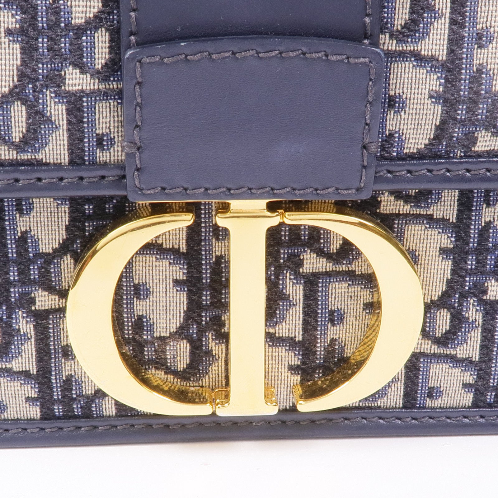 Dior 帆布Montaigne金扣肩背袋