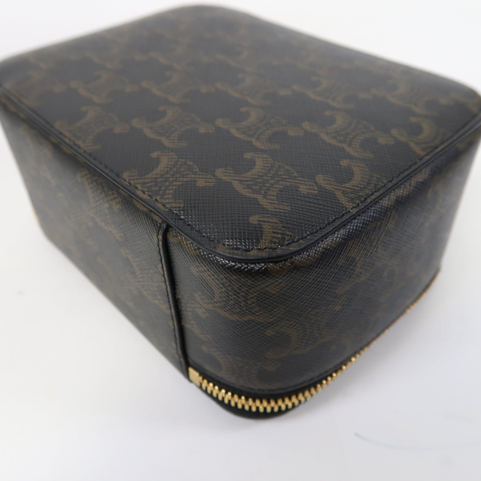CELINE 塗層帆布Triomphe Bag金扣鏈帶肩背袋啡色
