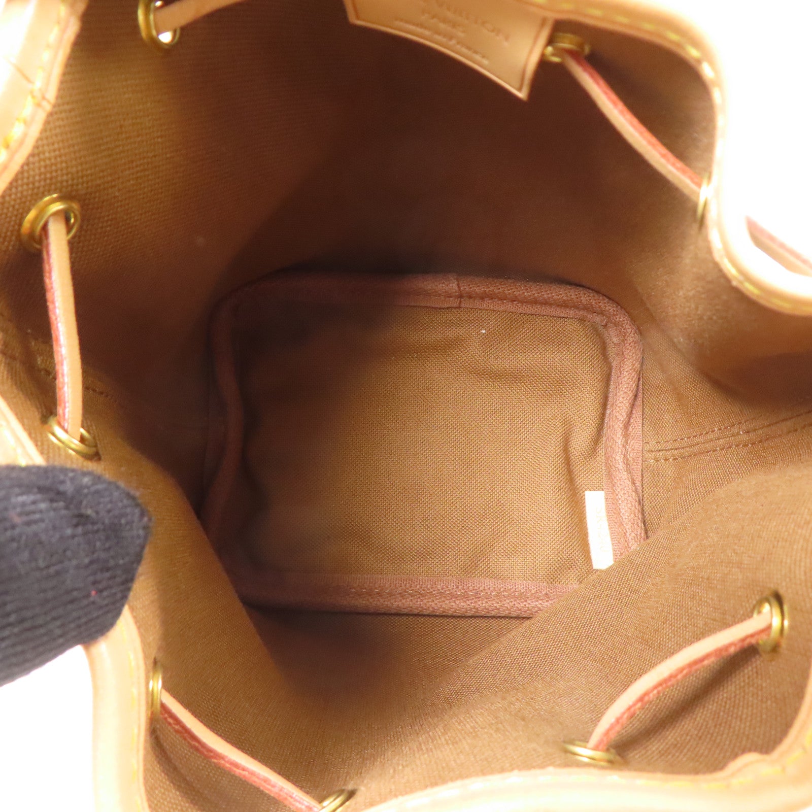 LOUIS VUITTON Monogram Nano Noe金扣肩背袋