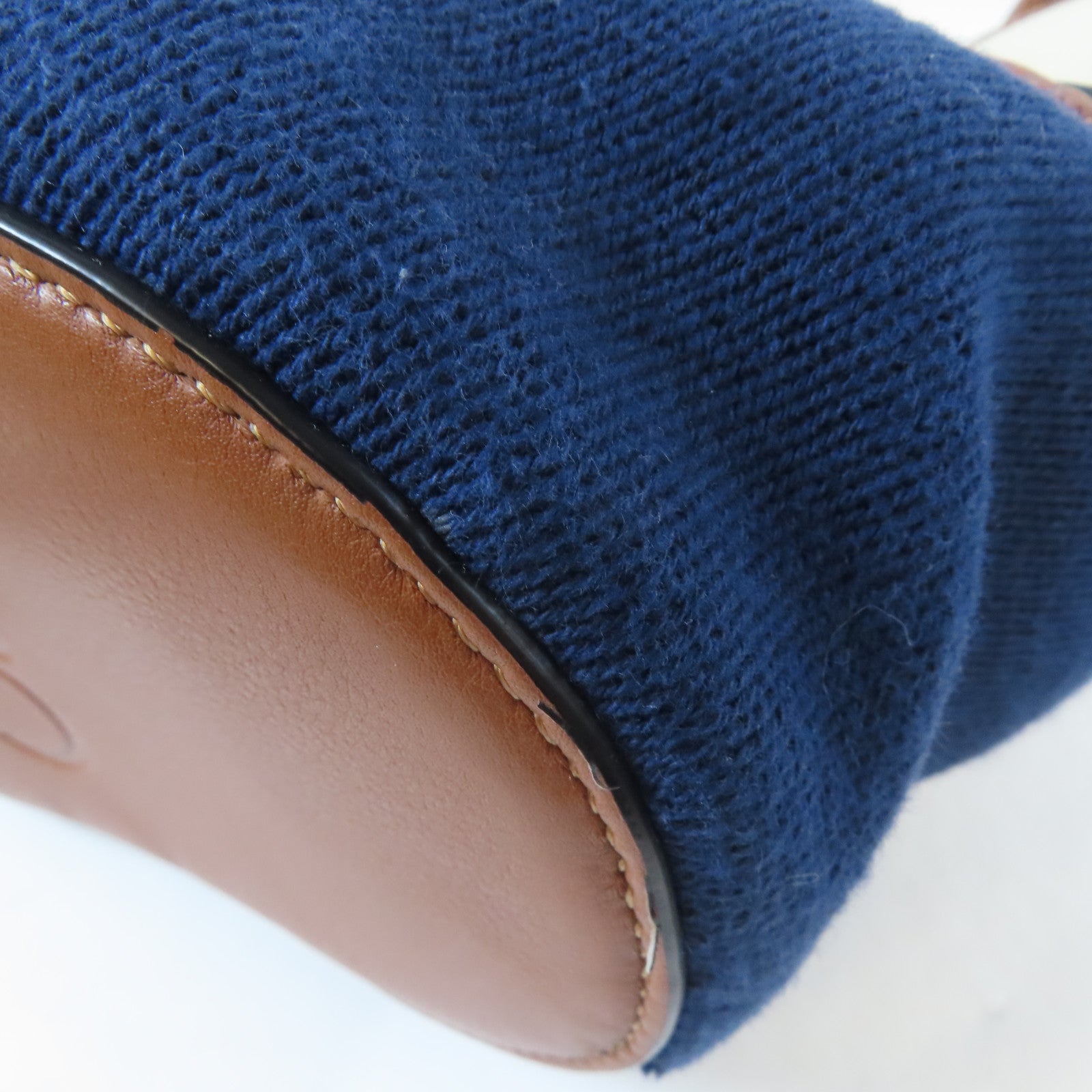 LOEWE 帆布Shoulder Bag銀扣肩背袋米色