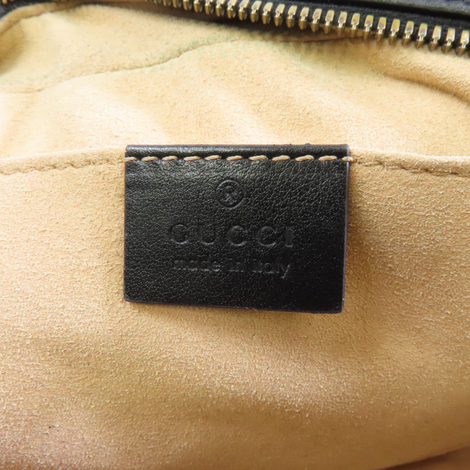 GUCCI 牛皮皮革GG Marmont金扣鏈帶肩背袋黑色
