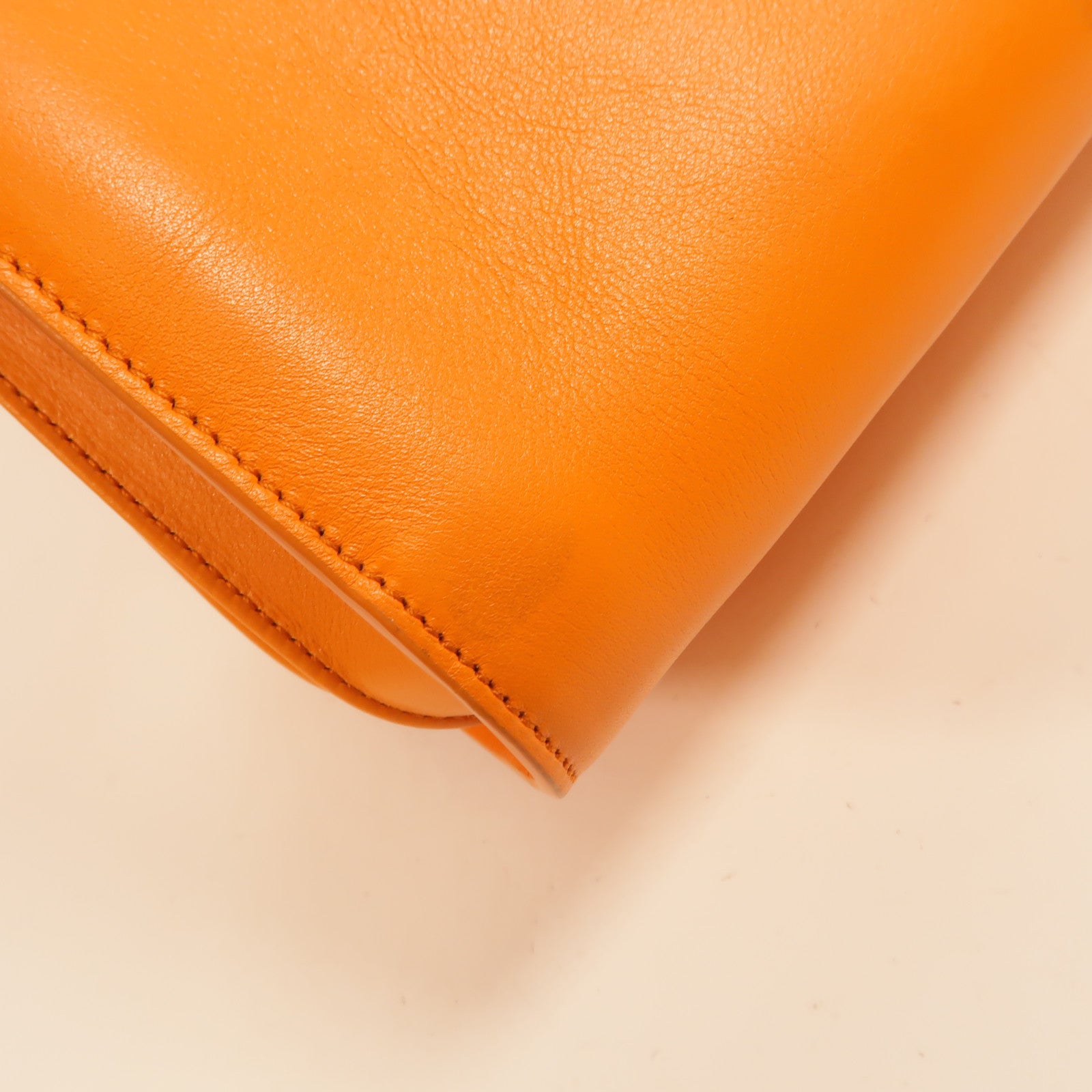 SAINT LAURENT 牛皮皮革Sac De Jour手挽肩背兩用袋