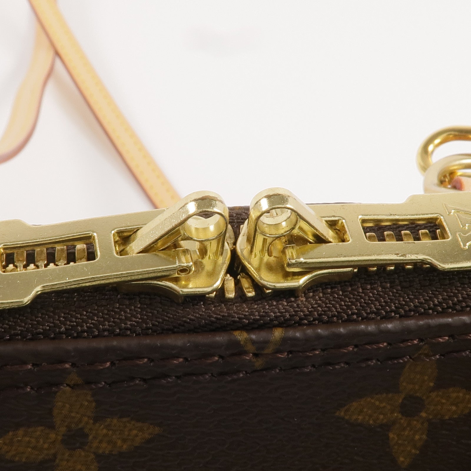 LOUIS VUITTON Monogram Alma BB金扣手挽肩背兩用袋