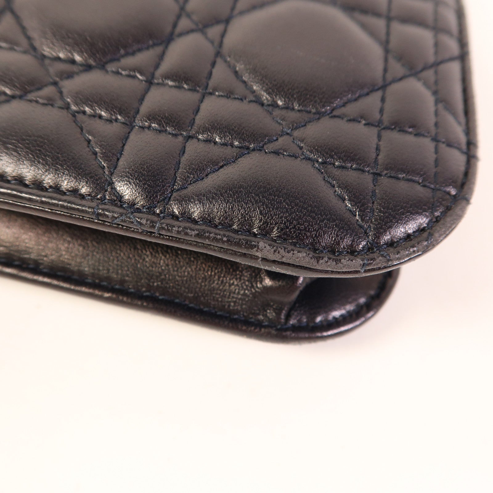 Dior 牛皮皮革Dior Addict金扣鏈帶