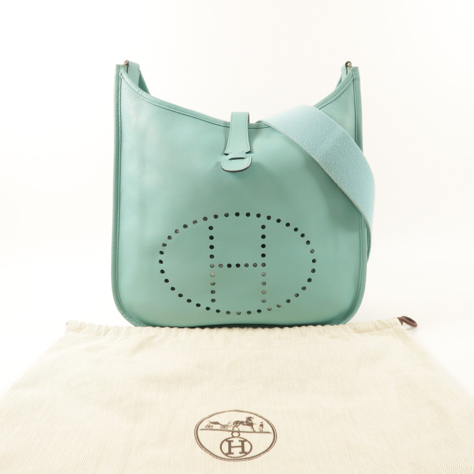 HERMES Epsom皮革Evelyne GM銀扣肩背袋