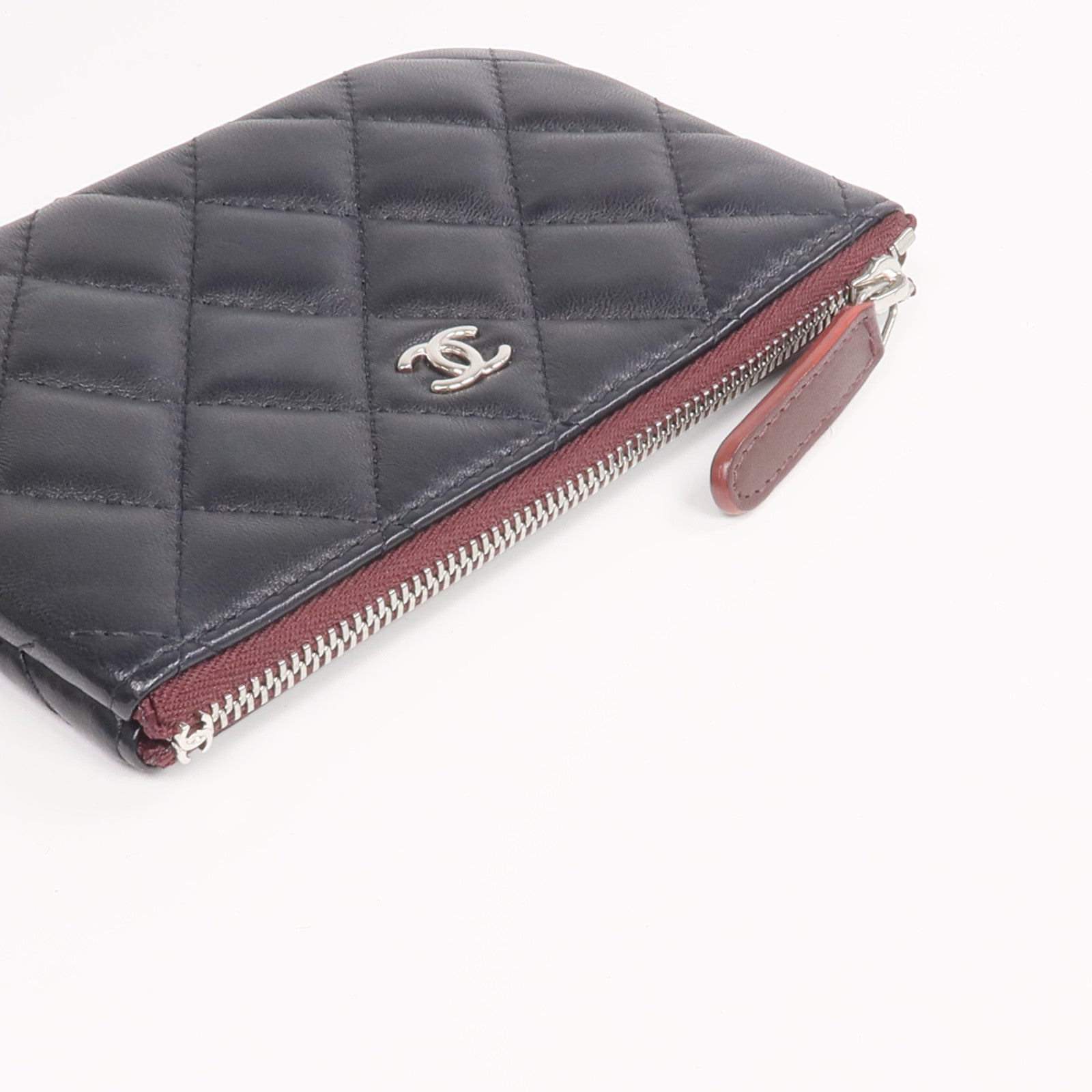CHANEL 羊皮皮革Mini Pouch銀扣手拿包