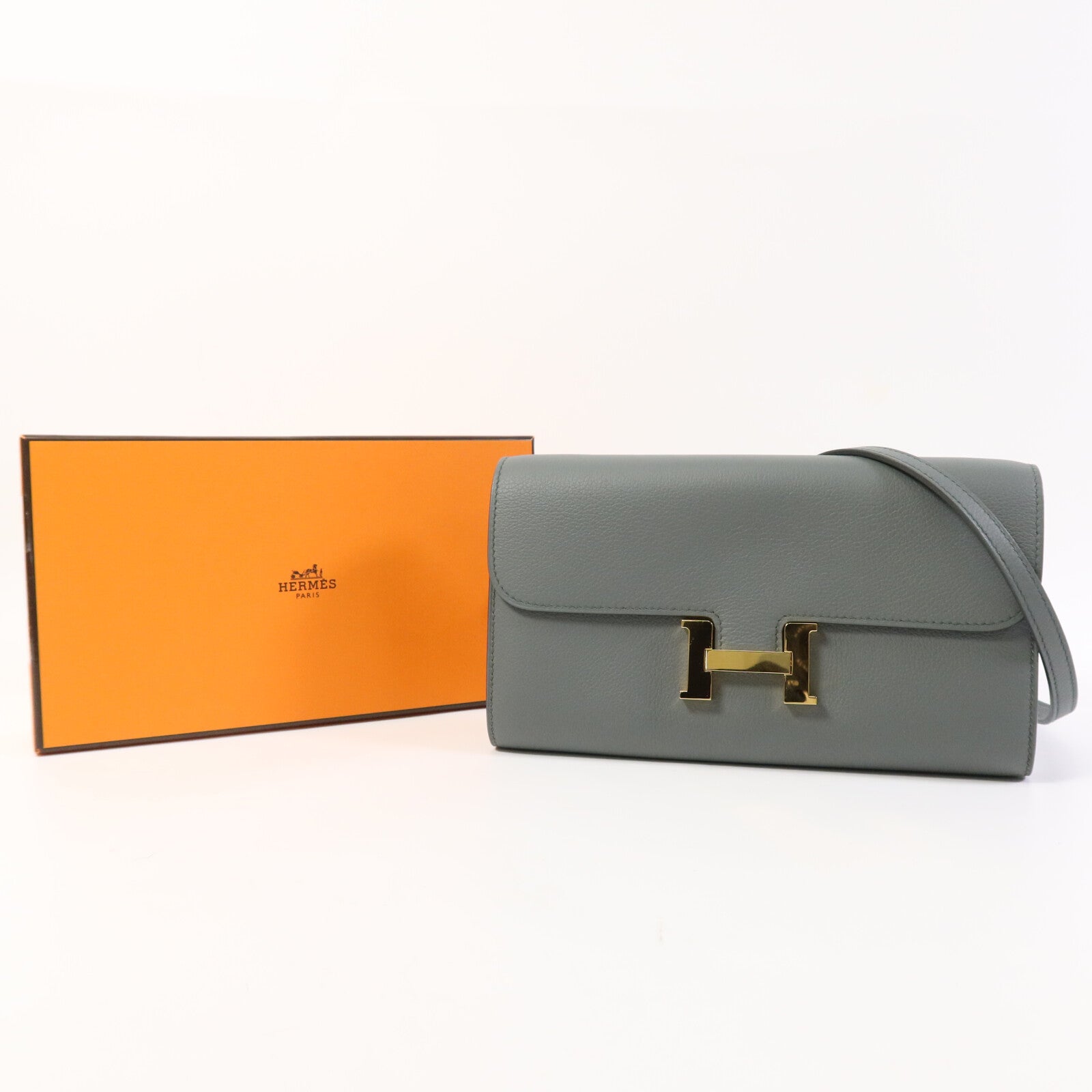 HERMES Evercolor皮革Constance To Go金扣肩背袋Vert Amande