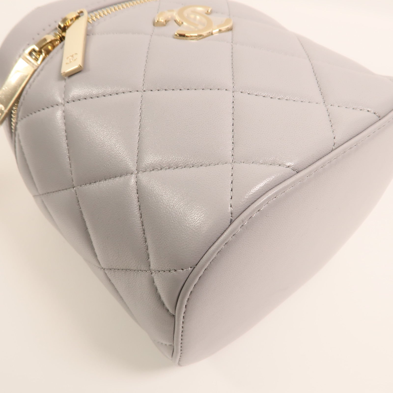 CHANEL 羊皮皮革Trendy CC Vanity Case金扣手挽肩背兩用袋