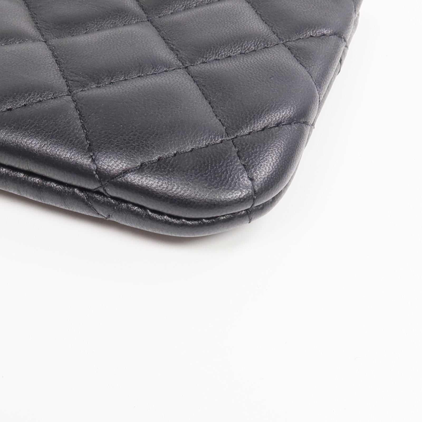 CHANEL 羊皮皮革Mini Pouch銀扣手拿包