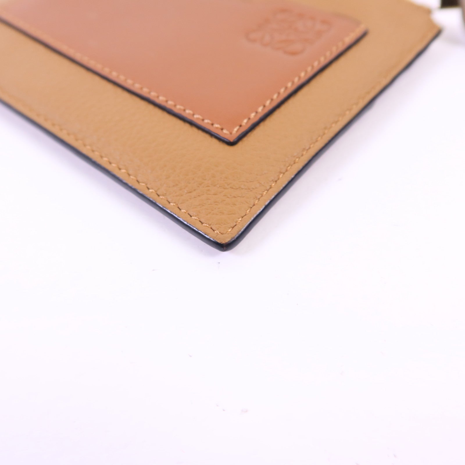 LOEWE 【激減優惠】牛皮皮革Card Case金扣卡片套
