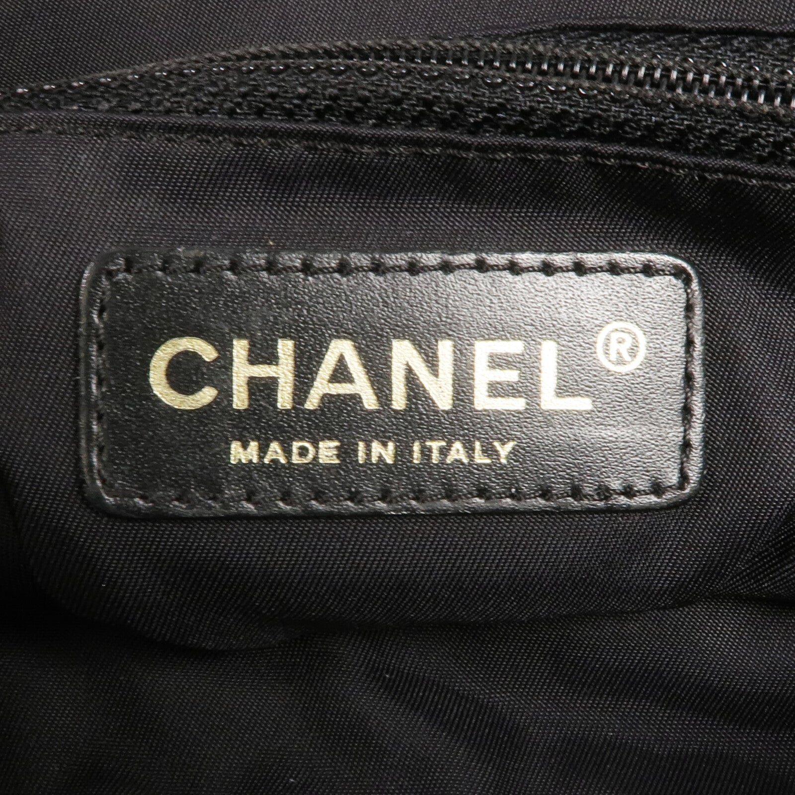 CHANEL 尼龍New Travel Line Tote Bag金扣手挽袋