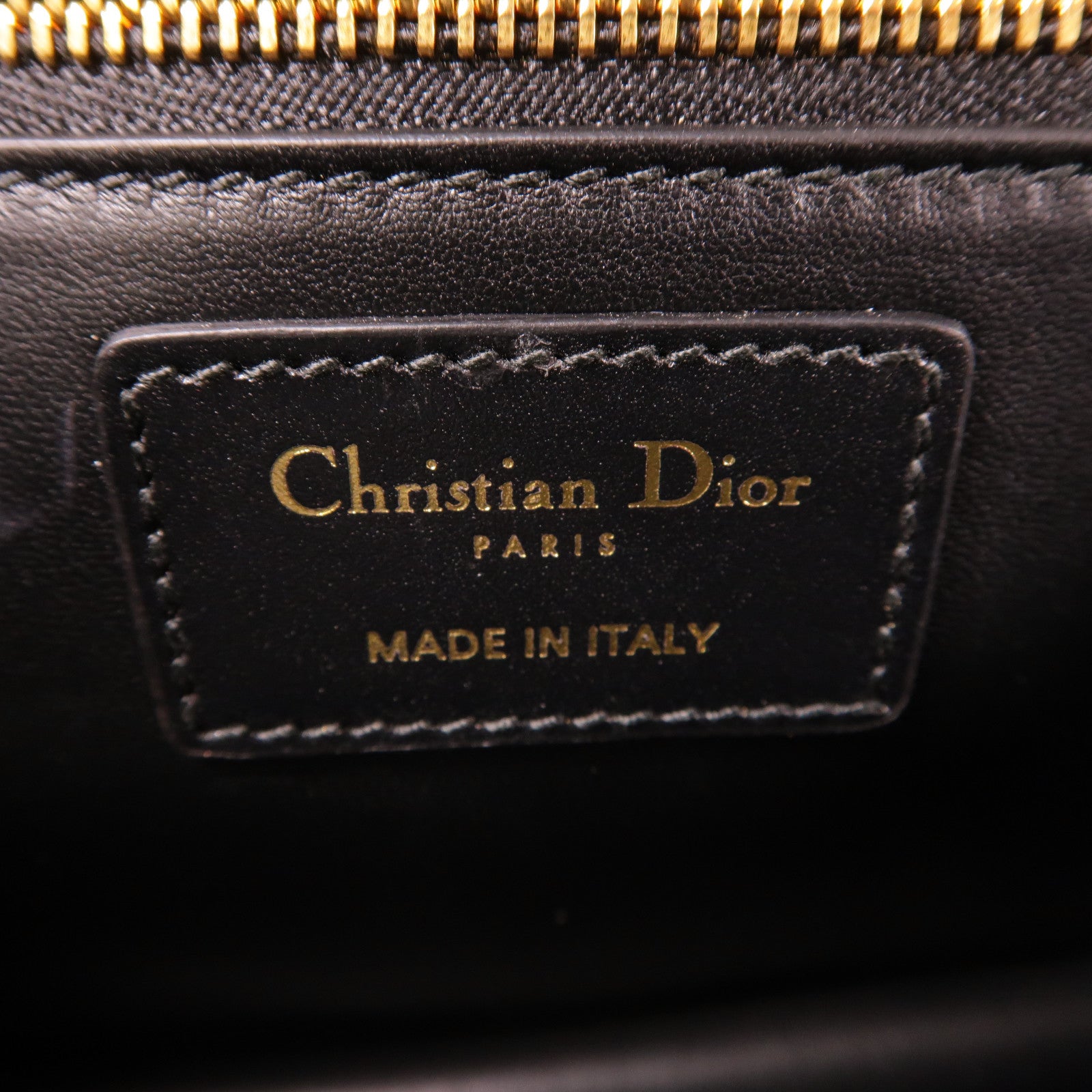 Dior 牛皮皮革Montaigne金扣肩背袋黑色