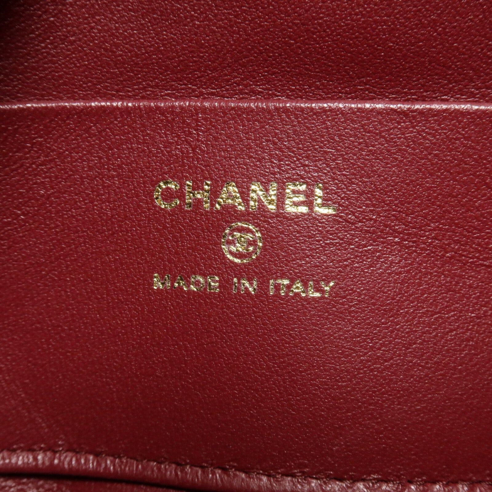 CHANEL 麂皮皮革/Lambskin Clutch With Leather Strap肩背袋
