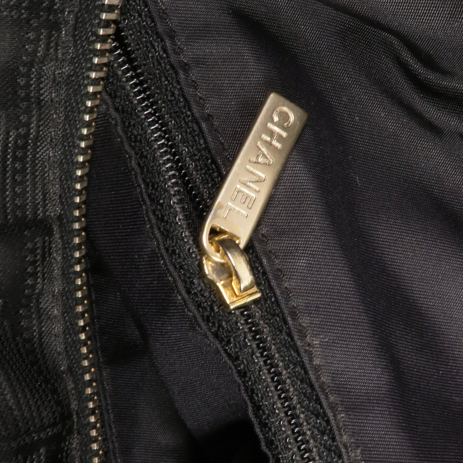 CHANEL 尼龍New Travel Line Tote Bag金扣手挽袋