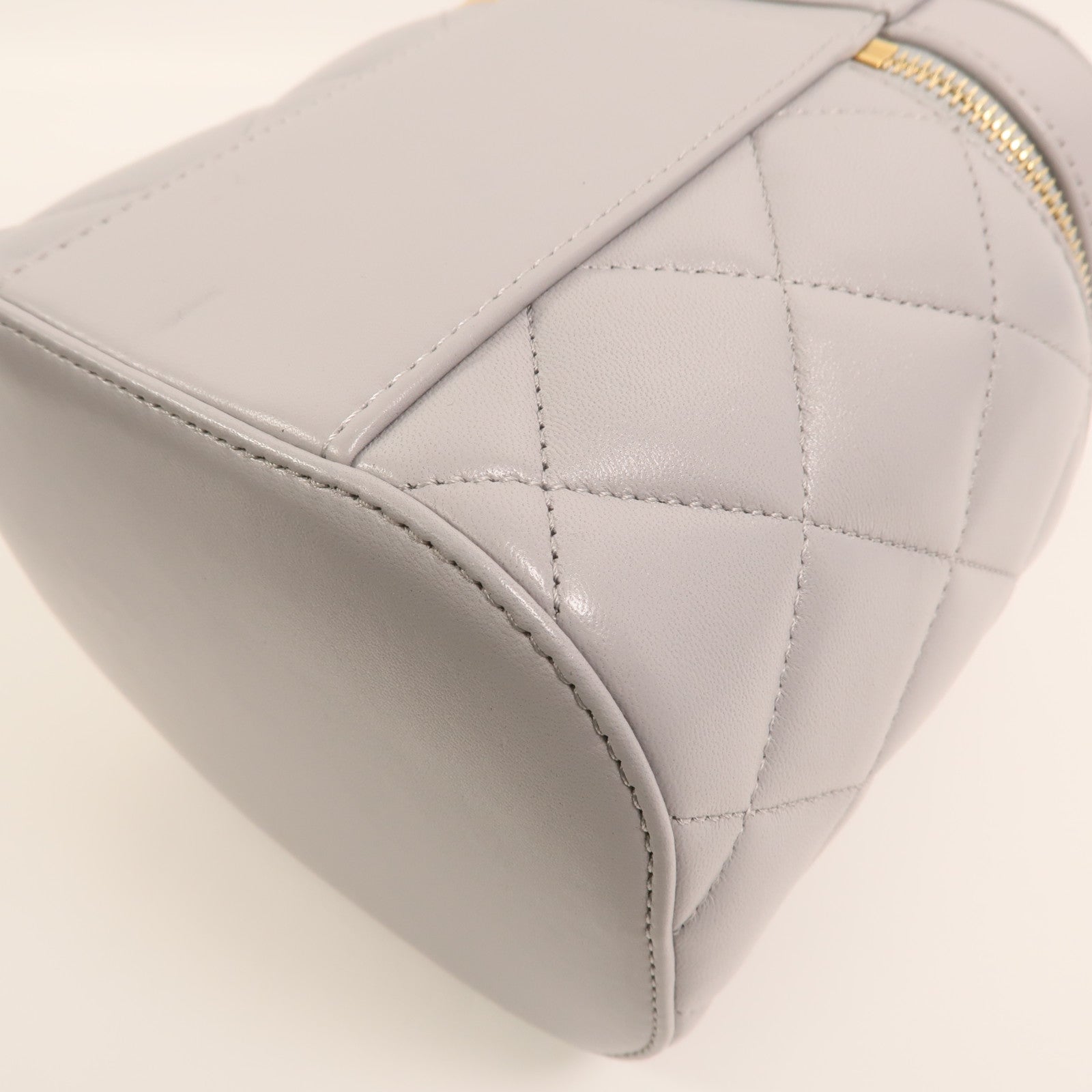 CHANEL 羊皮皮革Trendy CC Vanity Case金扣手挽肩背兩用袋