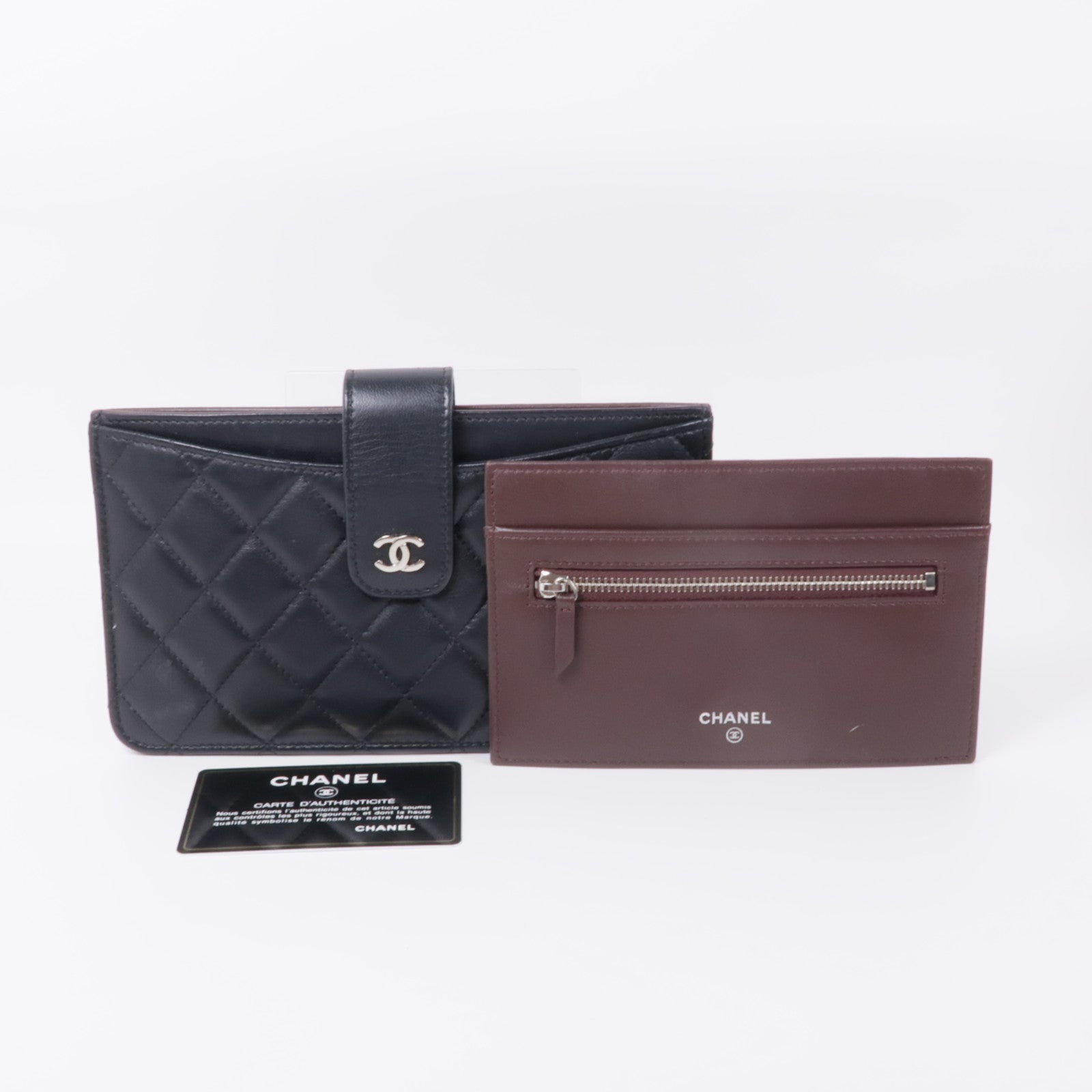 CHANEL 羊皮皮革Pouch銀扣手拿包