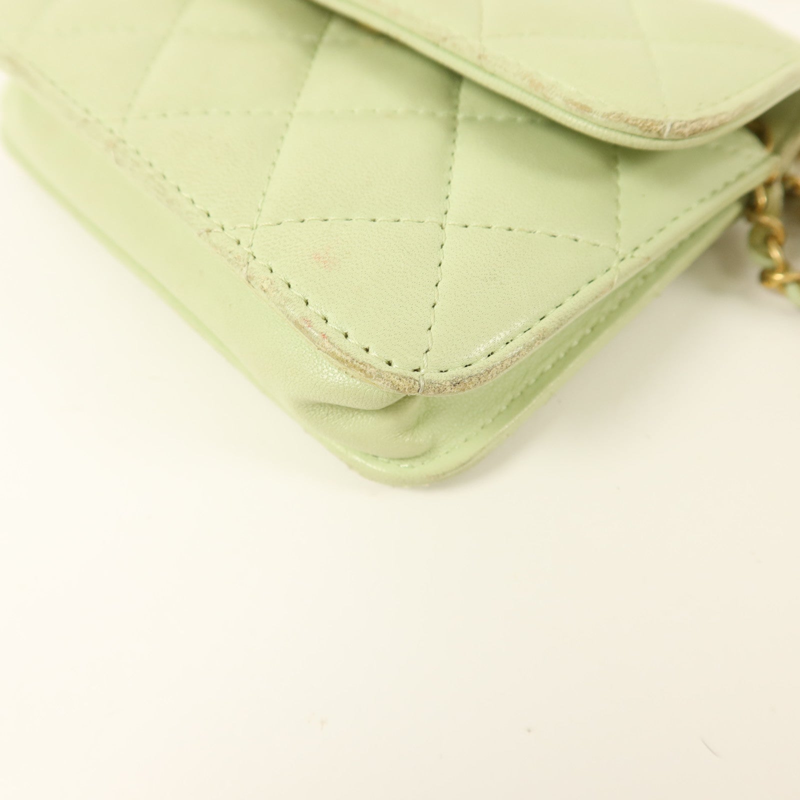 CHANEL 羊皮皮革Pearl Crush Mini Flap Bag鏈帶肩背袋