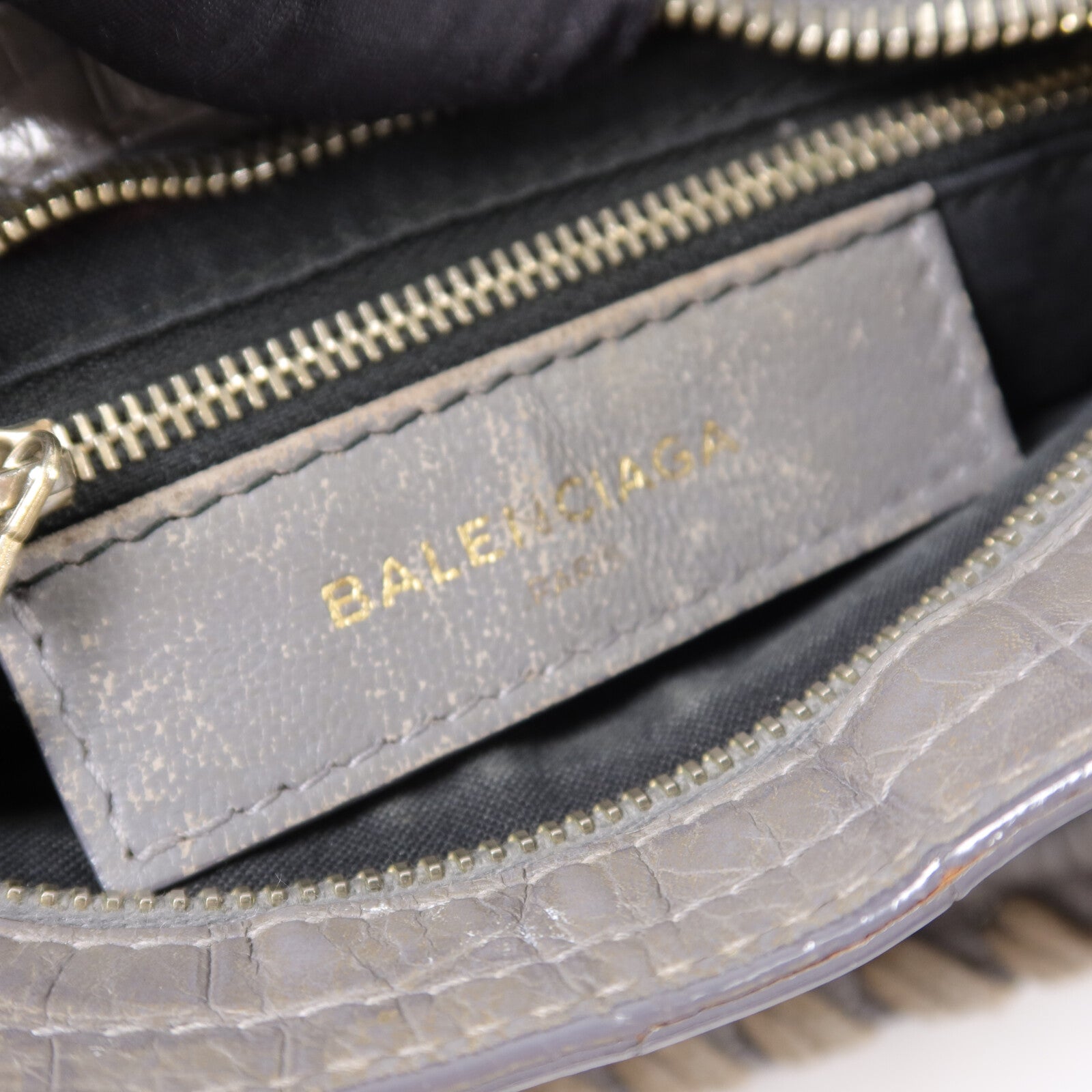 BALENCIAGA 牛皮皮革Giant Mini City肩背袋