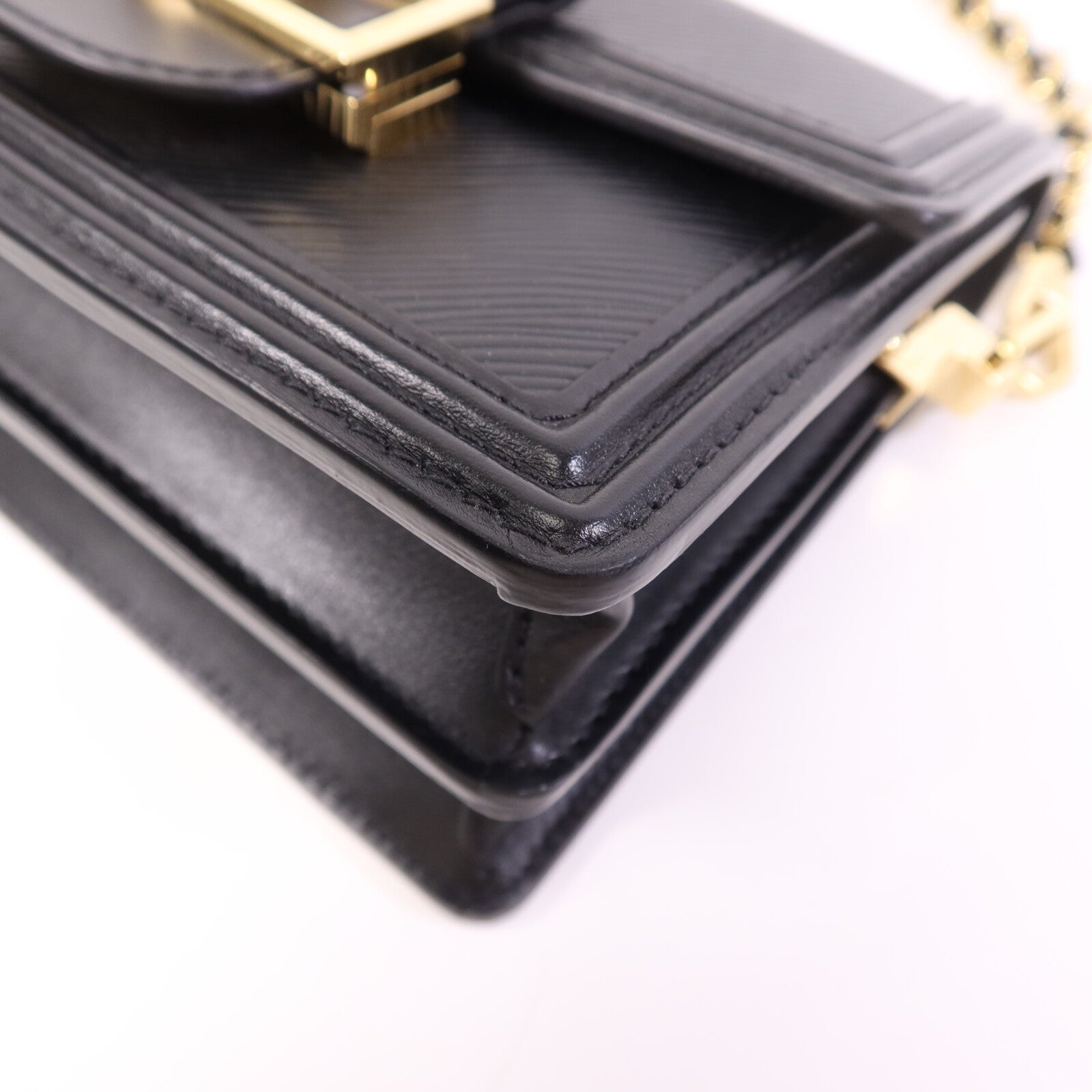 LOUIS VUITTON Epi Mini Dauphine 金扣肩背兩用袋
