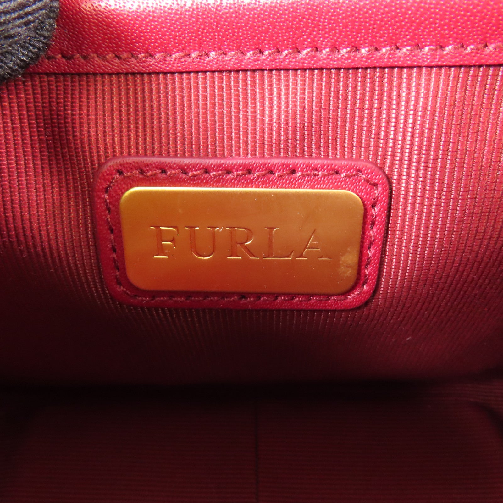 Furla 天鵝絨Shoulder Bag金扣肩背袋