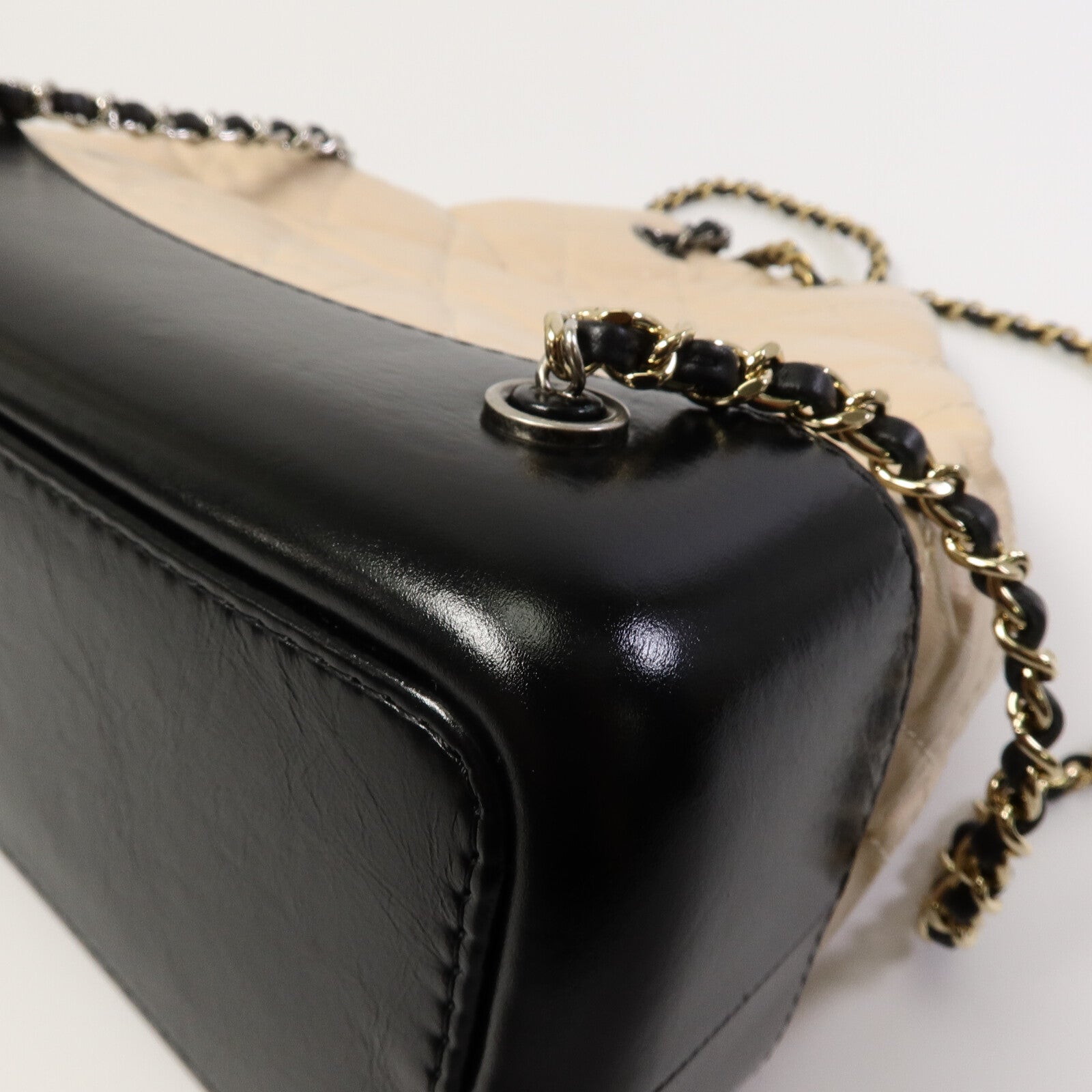 CHANEL 牛皮皮革Gabrielle BackPack鏈帶背包
