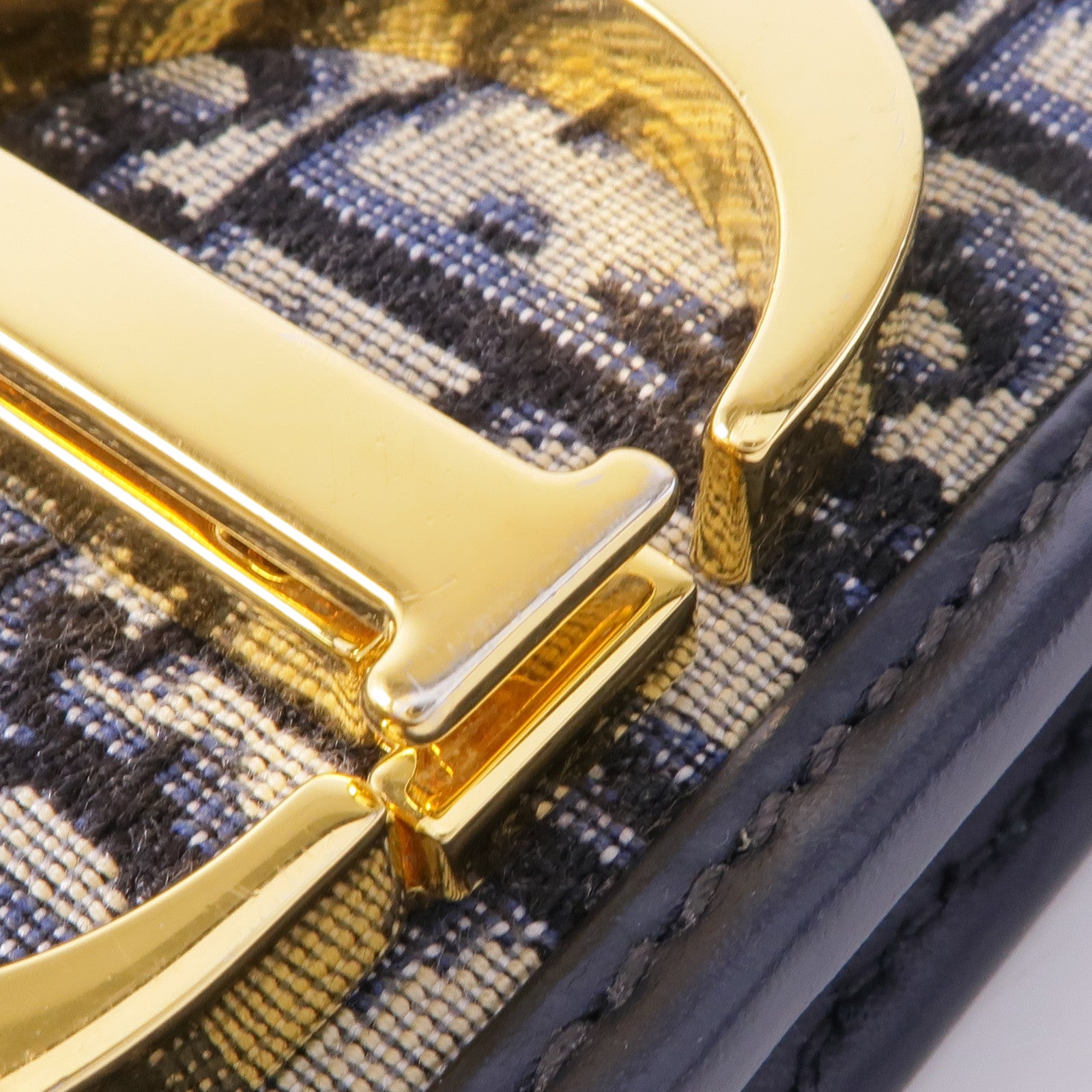 Dior 帆布Montaigne金扣肩背袋