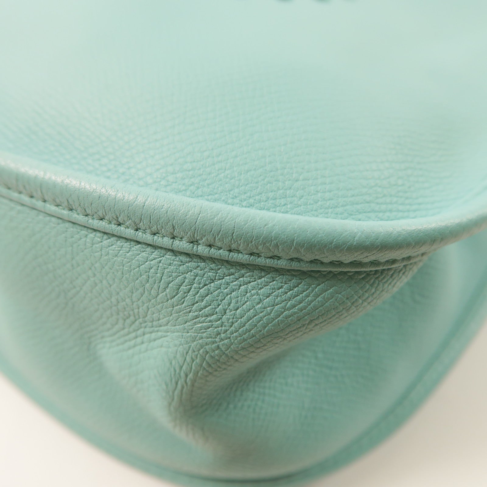 HERMES Epsom皮革Evelyne GM銀扣肩背袋