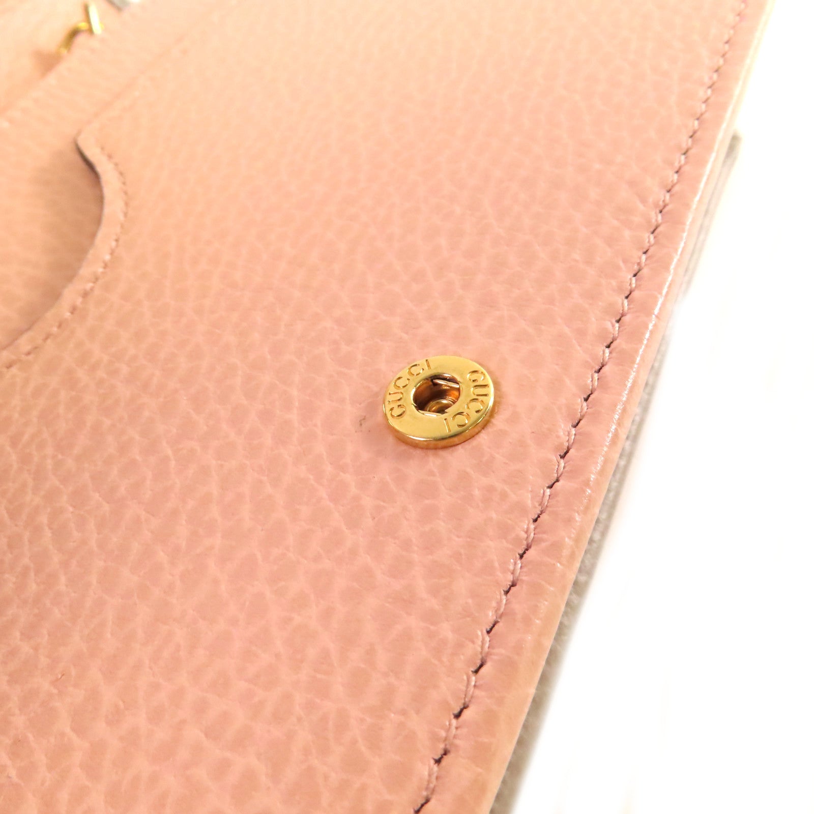 GUCCI 牛皮皮革GG Marmont Mini Chain Bag金扣鏈帶肩背袋灰色/粉紅色