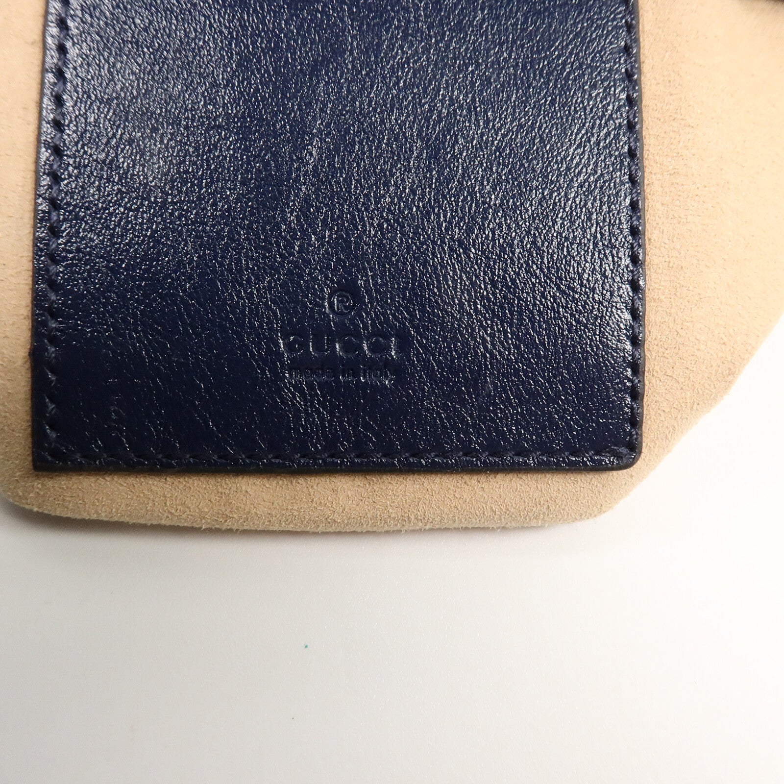 GUCCI 牛皮皮革GG Marmont Bucket鏈帶肩背袋