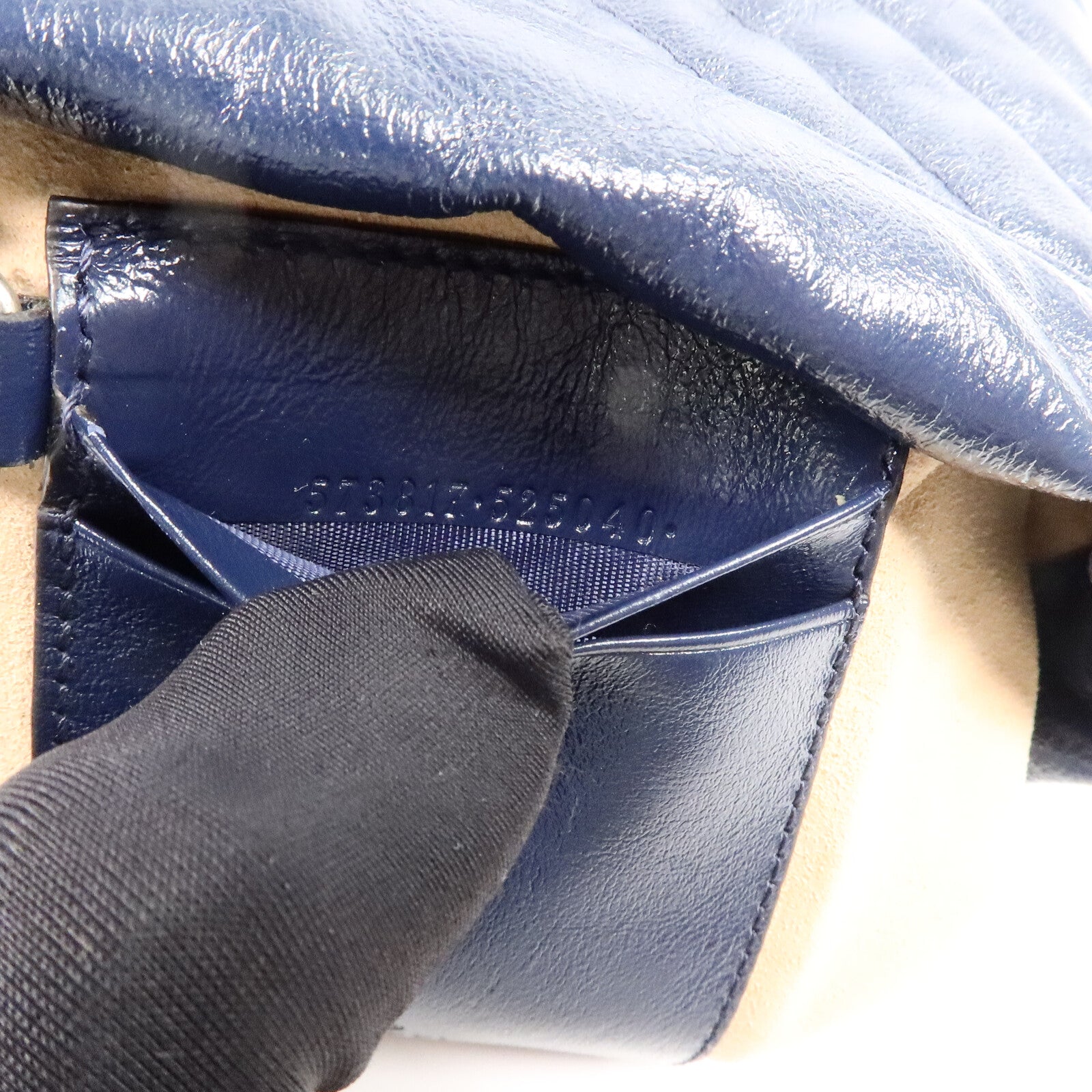 GUCCI 牛皮皮革GG Marmont Bucket鏈帶肩背袋