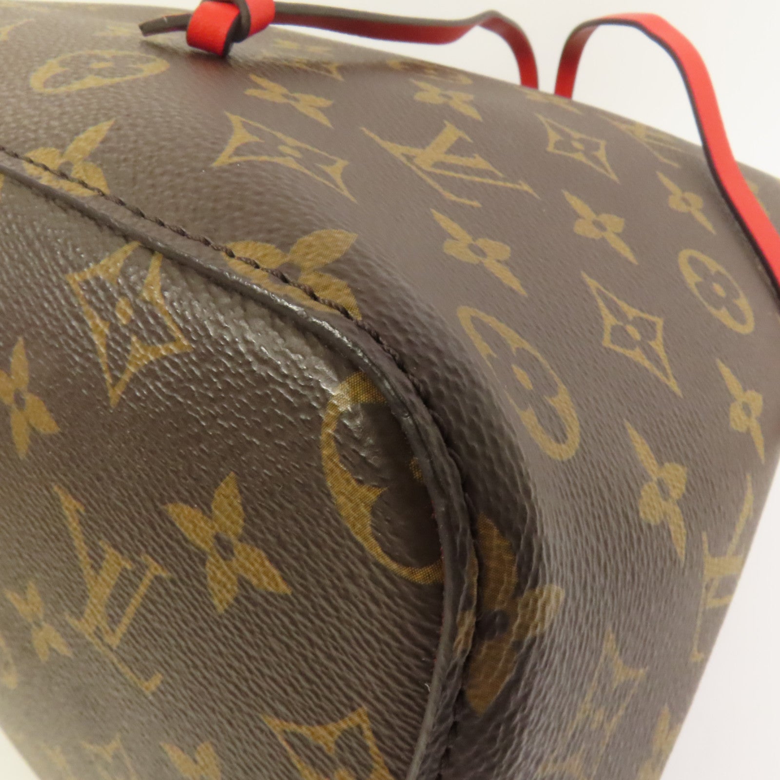 LOUIS VUITTON Monogram Neo Noe Bucket Bag金扣肩背袋Coquelicot
