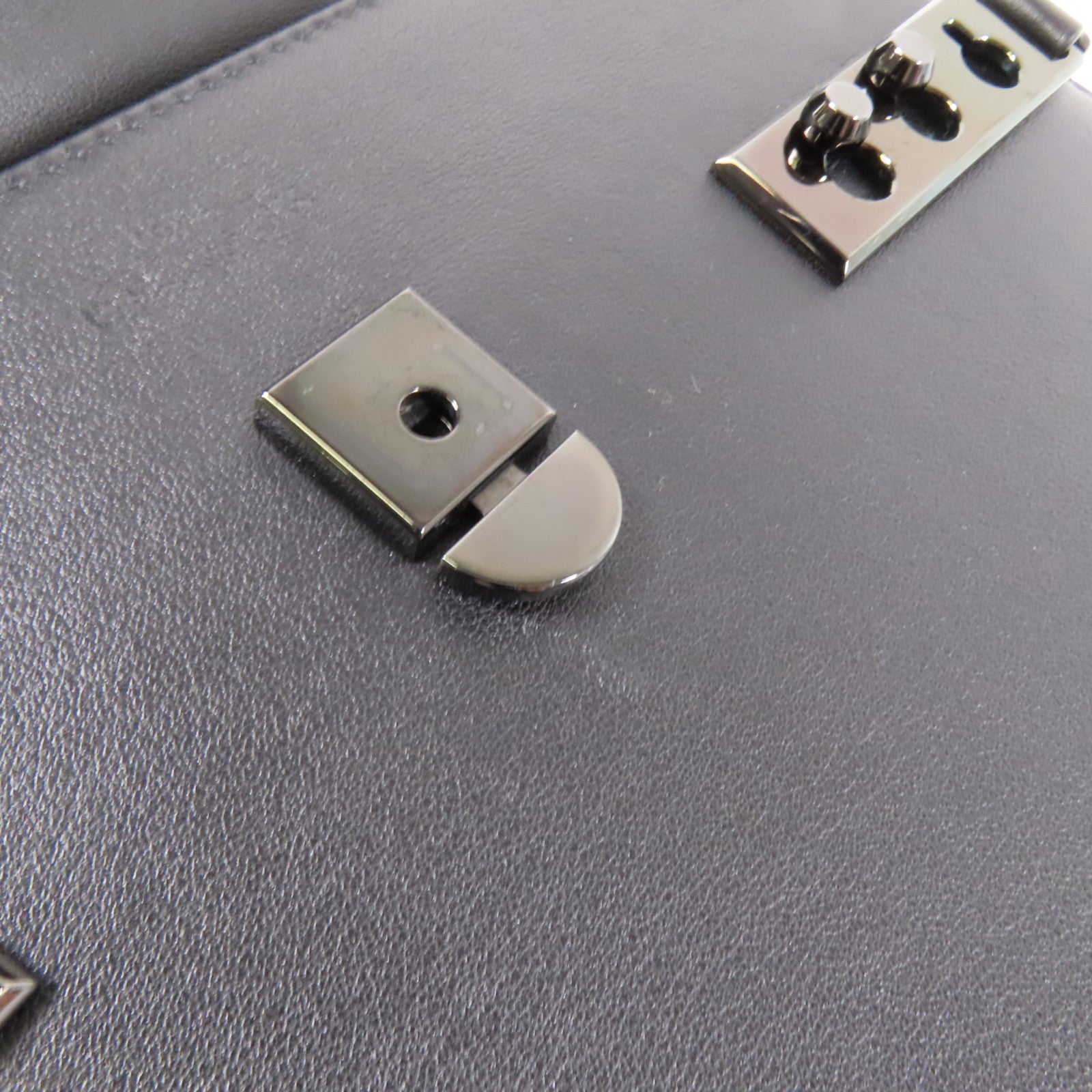 Delvaux 牛皮皮革Tempete MM手挽肩背兩用袋