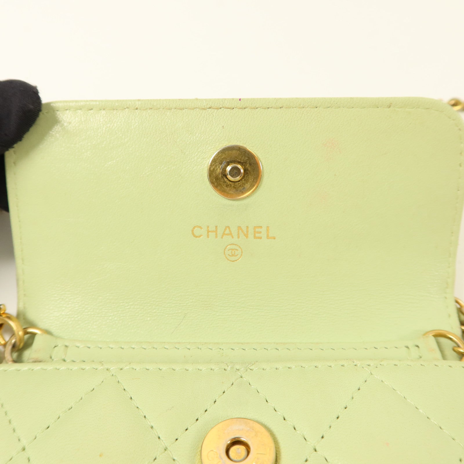 CHANEL 羊皮皮革Pearl Crush Mini Flap Bag鏈帶肩背袋